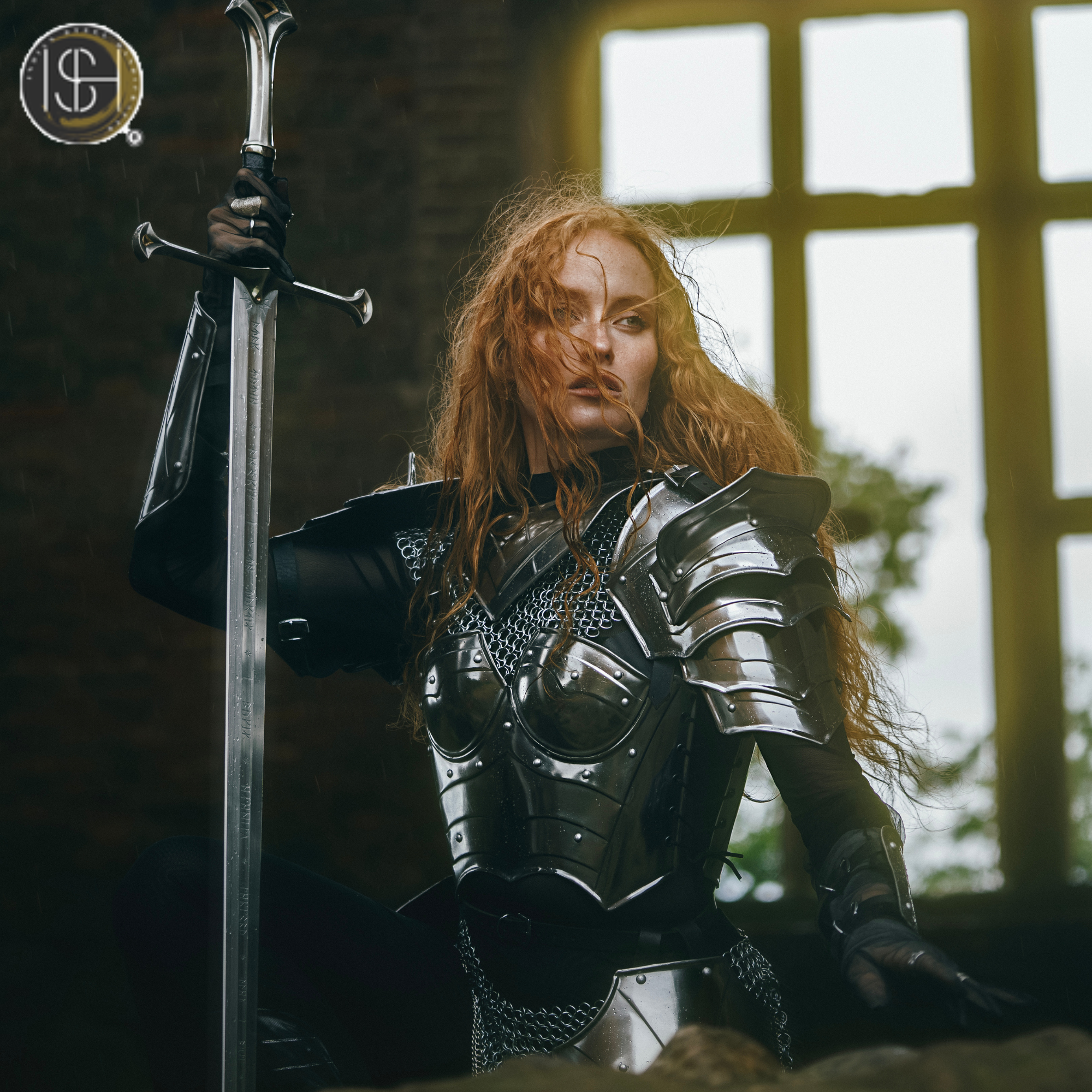 Medieval Women's Breastplate Armor – Handmade Steel Cuirass Costume for Cosplay, LARP & Halloween
