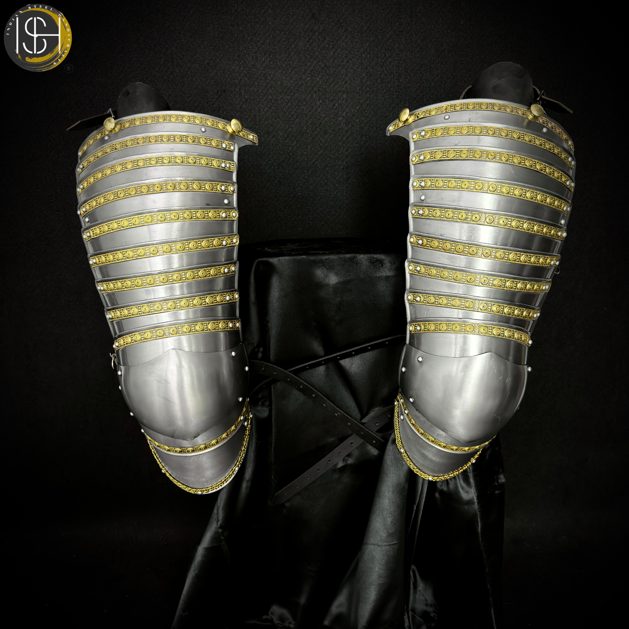Handcrafted Steel Knight Armor Set ⚔️✨ – Full Medieval Suit with Gold Accents | LARP Gear | Cosplay Costume | Renaissance Collectible 🛡️🏰