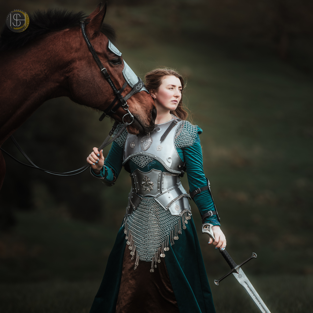Medieval Female Warrior Armor Set, Handmade Steel Armor, Chainmail Costume, Fantasy Knight Armor, Cosplay Armor for Women