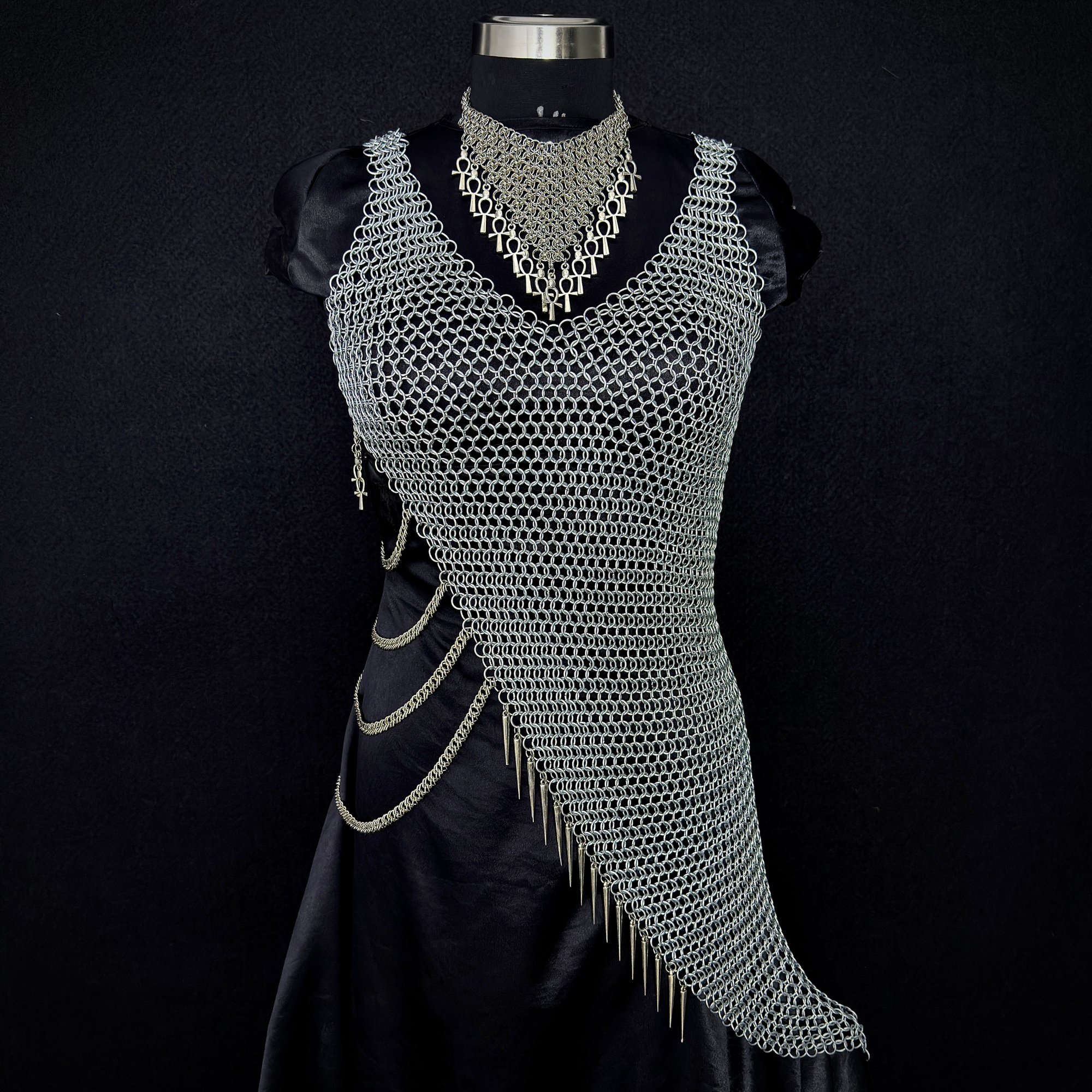 Handmade Steel Chainmail Dress ,Medieval Armor Costume for Women, Viking Warrior Chainmail, LARP Outfit, Gothic Fantasy Cosplay Armor.