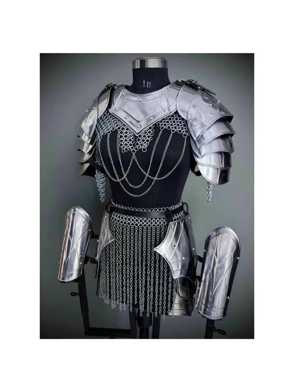 Brave Lady Knight Armor Set: Steel Medieval Cosplay – LARP SCA ⚔️✨ ISH Collection