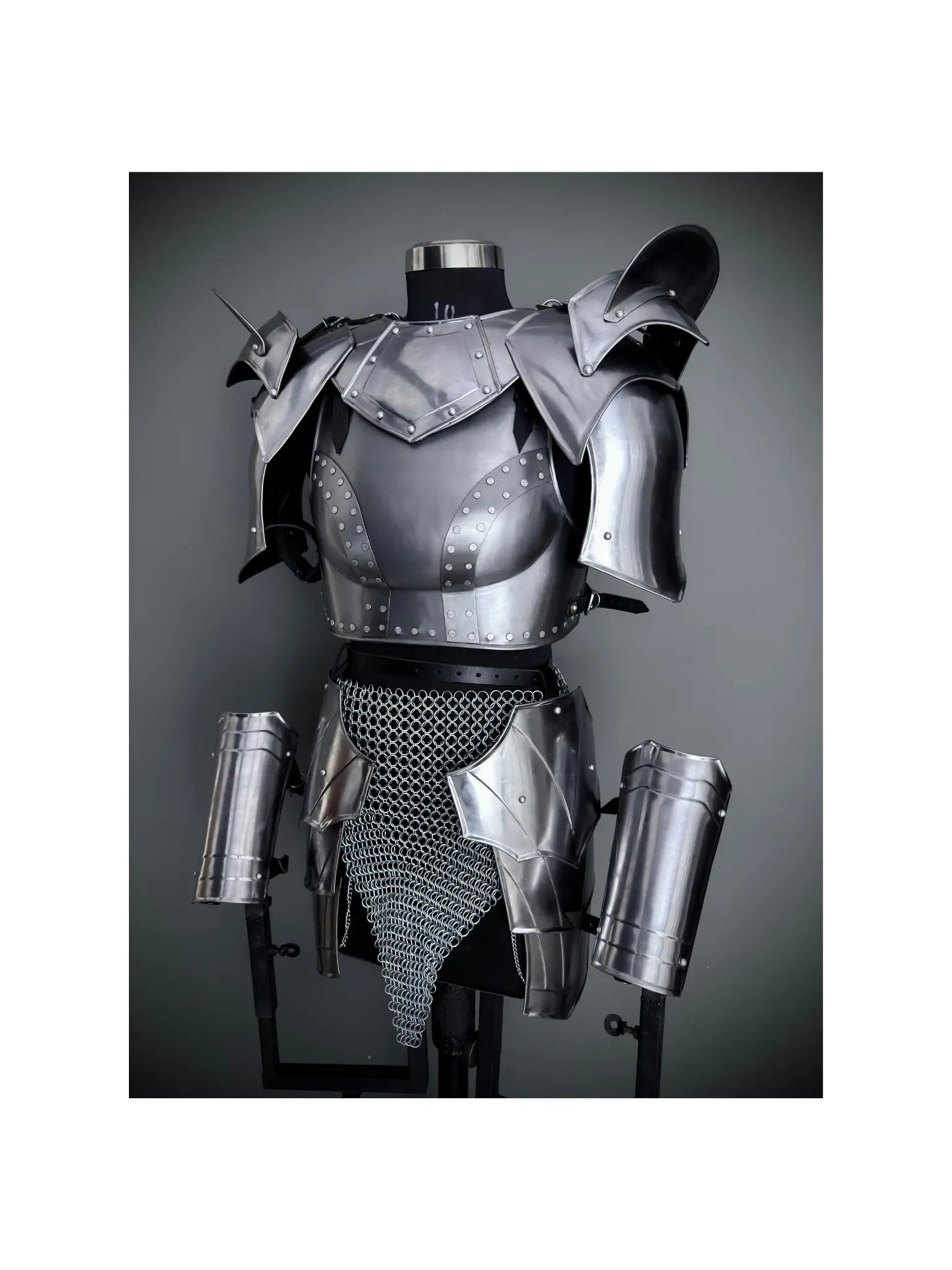 Lady Knight’s Forged Steel Armor | Mythic Medieval Ensemble for LARP Realms, SCA Events & Cosplay Journeys ✨ ISH Collection