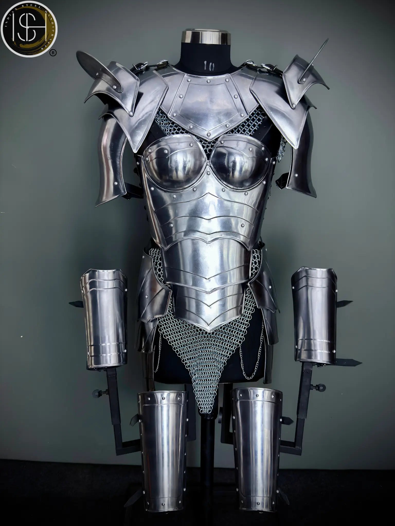 👸 Brave Lady Knight Armor 🛡️ Unleash Your Inner Warrior! Beautiful Breast Armor for Epic Medieval Fantasy Cosplay & LARP Events! ✨⚔️ ISH Collection