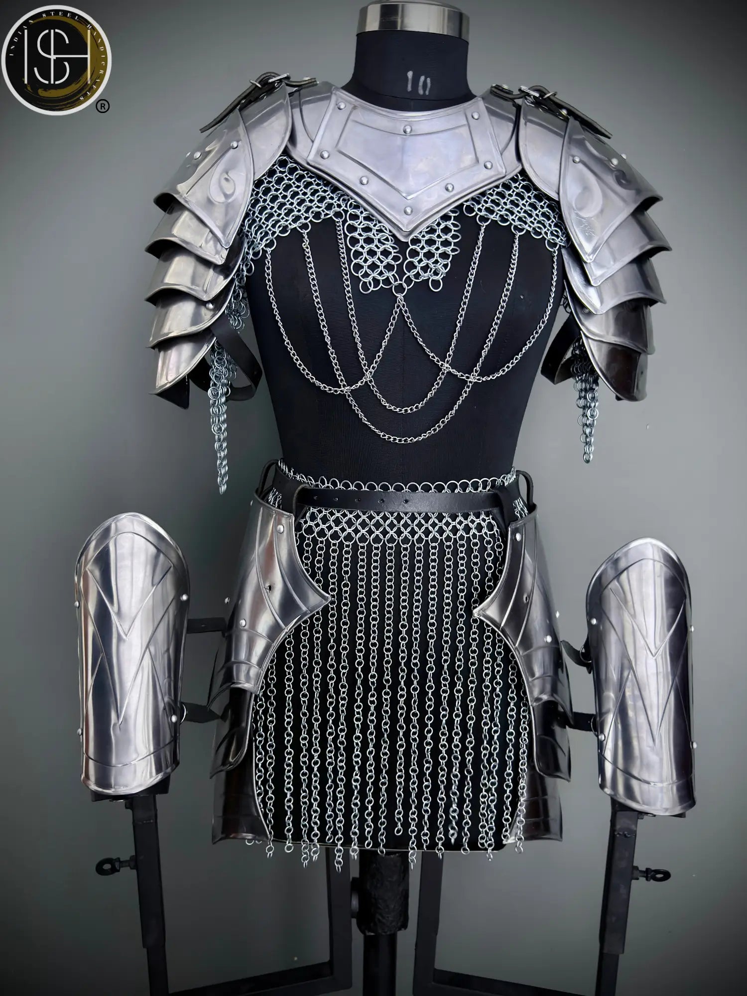 Brave Lady Knight Armor Set: Steel Medieval Cosplay – LARP SCA ⚔️✨ ISH Collection