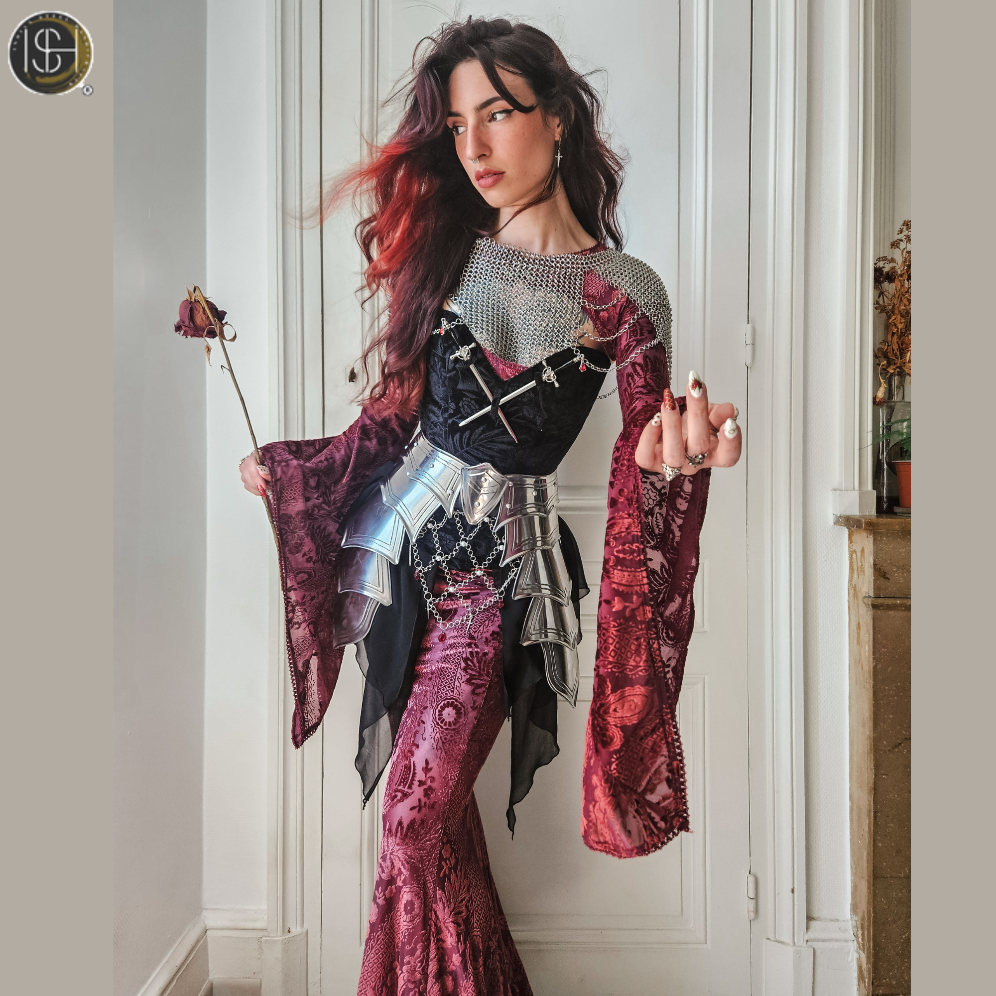 ⚔️ Women's Silver Chainmail Armor Set 🛡️ | Handmade Chainmail Top, Skirt & Armor Belt | Medieval Fantasy Cosplay | LARP Costume | Renaissance Fair Warrior Outfit