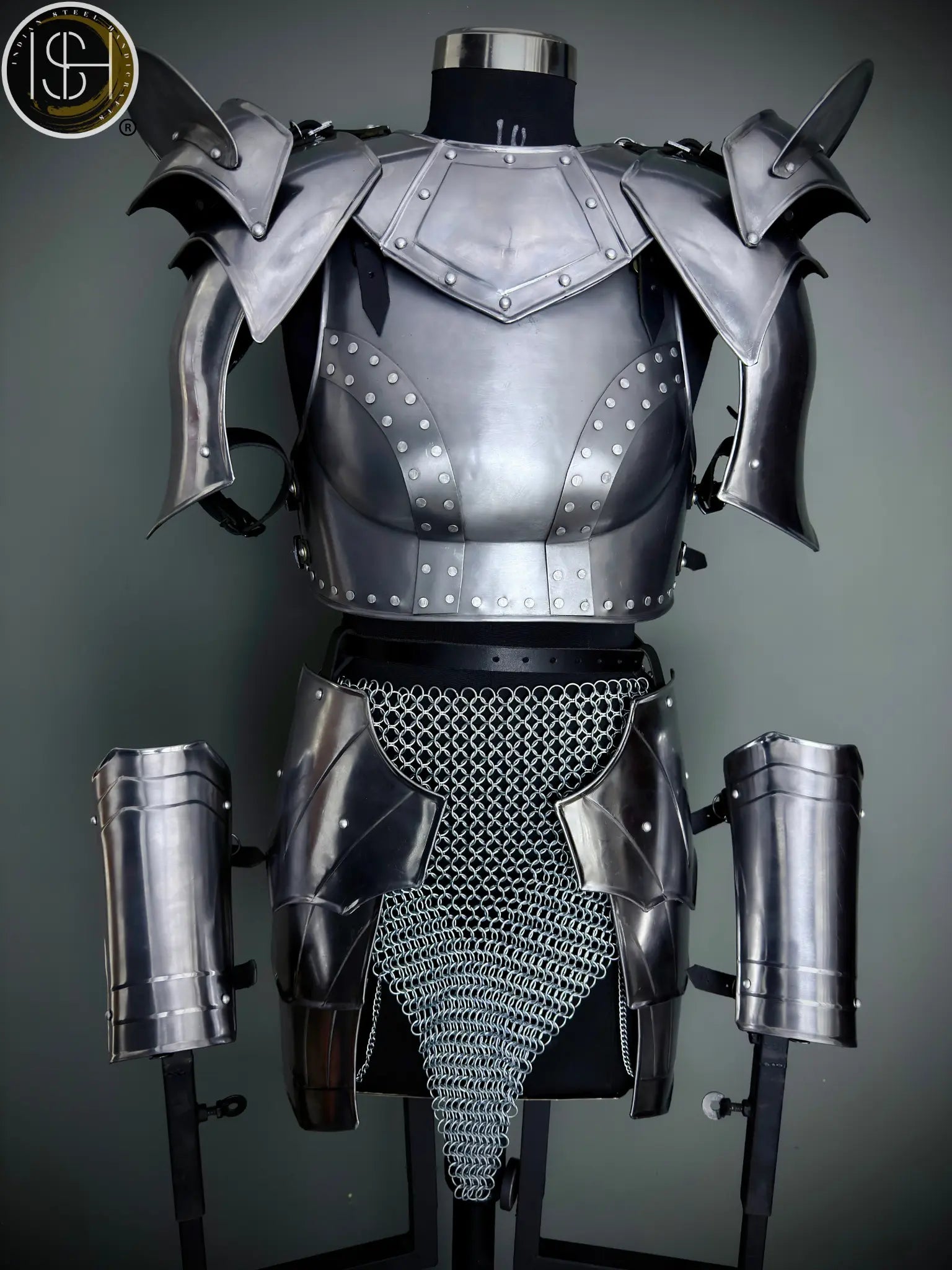 Lady Knight’s Forged Steel Armor | Mythic Medieval Ensemble for LARP Realms, SCA Events & Cosplay Journeys ✨ ISH Collection