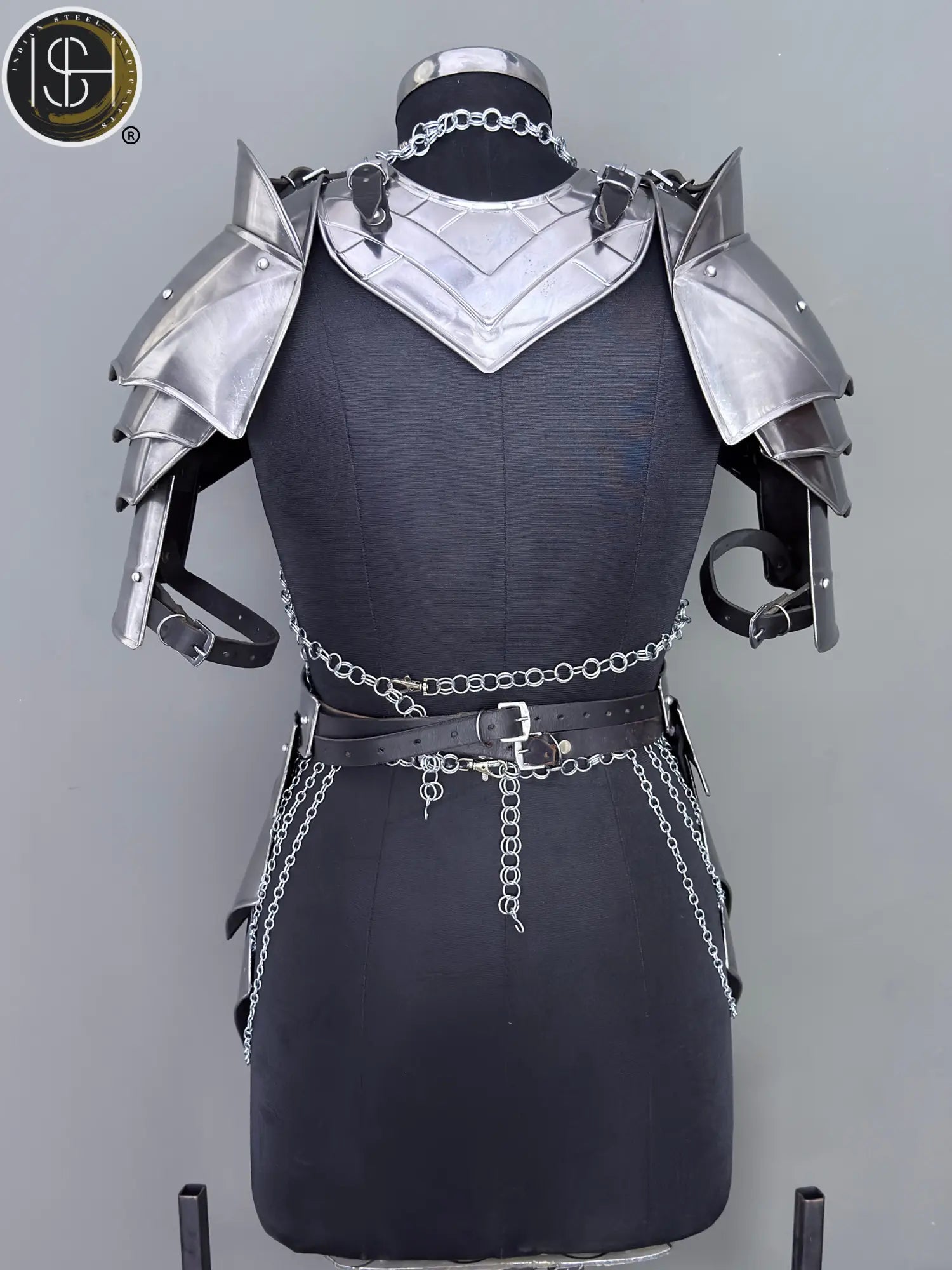 Medieval Knight Steel Armor⚔️ — Gorget, Pouldron & Bracer Set for Epic LARP & Cosplay!🛡️ ISH Collection