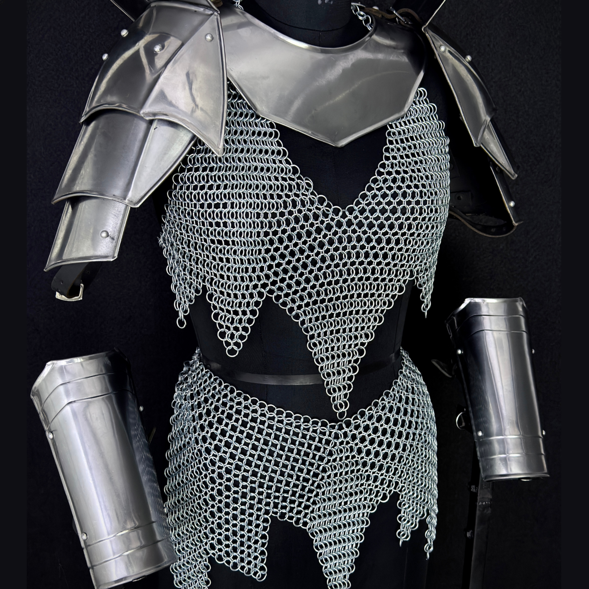 Handcrafted Medieval Steel Chainmail Armor Set – Includes Gorget, Paul ...