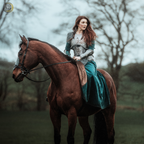 Medieval Female Warrior Armor Set, Handmade Steel Armor, Chainmail Costume, Fantasy Knight Armor, Cosplay Armor for Women