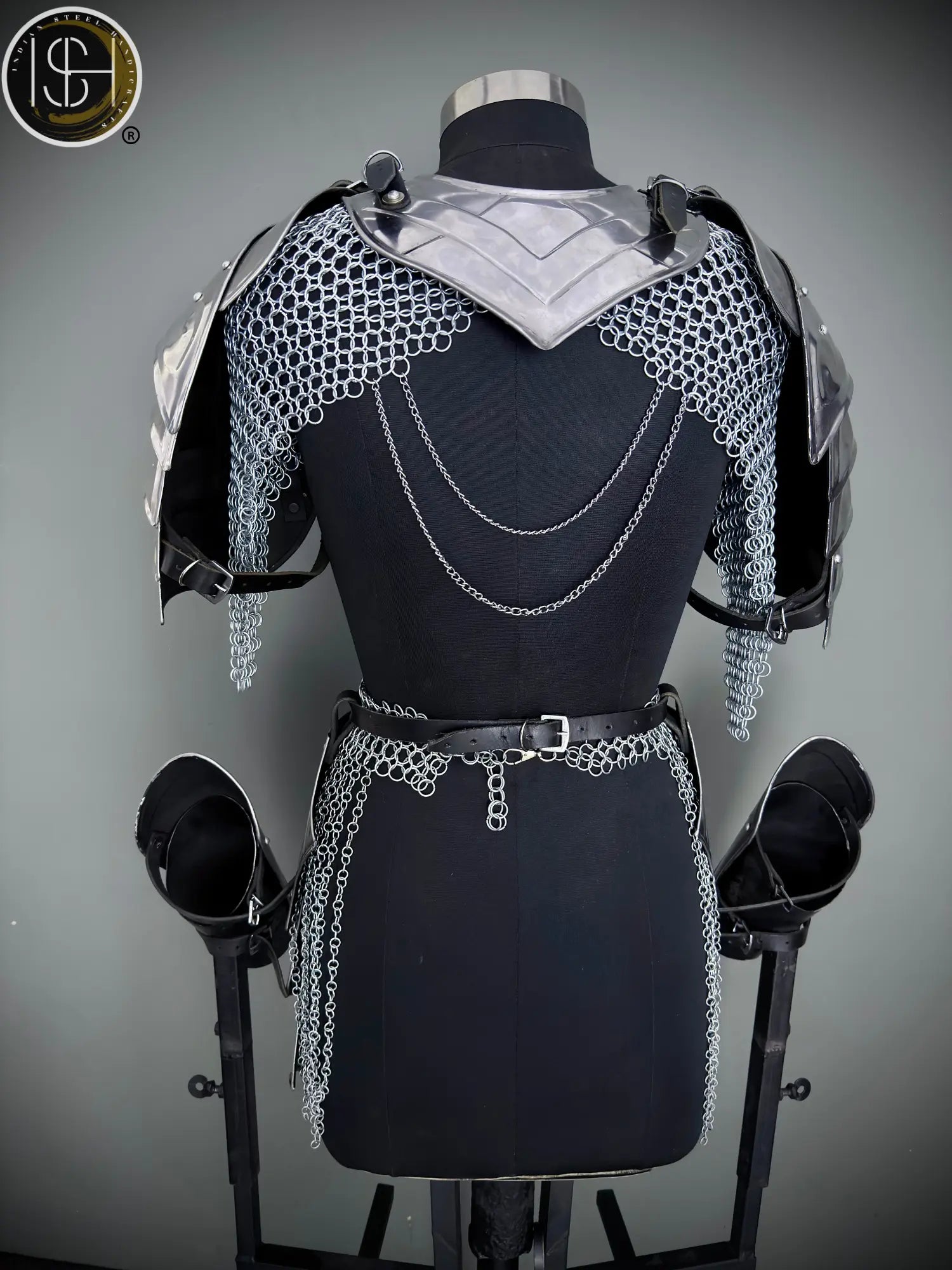 Brave Lady Knight Armor Set: Steel Medieval Cosplay – LARP SCA ⚔️✨ ISH Collection