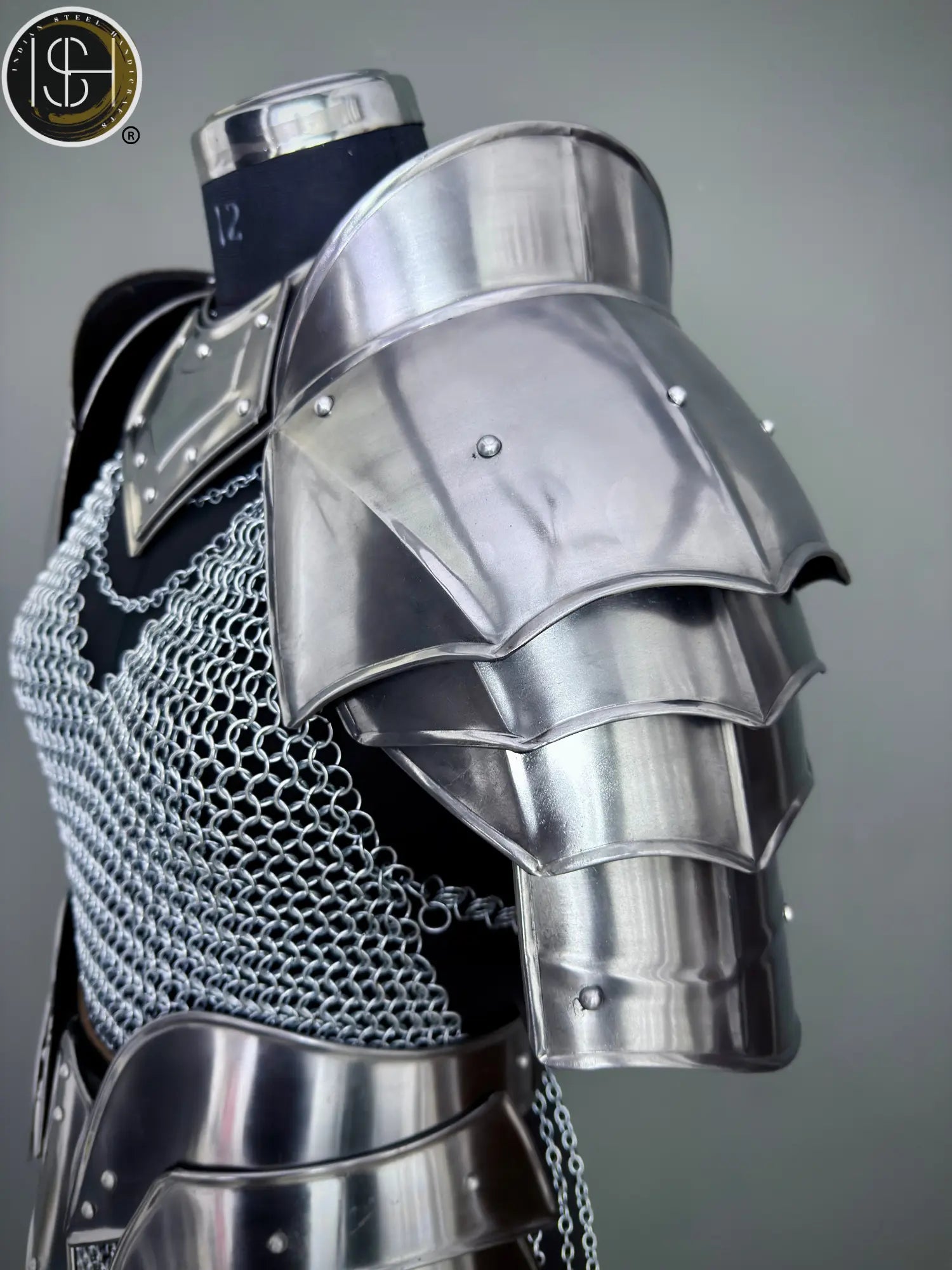 Medieval Knight Steel Armor⚔️ — Gorget, Pouldron & Bracer Set for Epic LARP & Cosplay!🛡️ ISH Collection