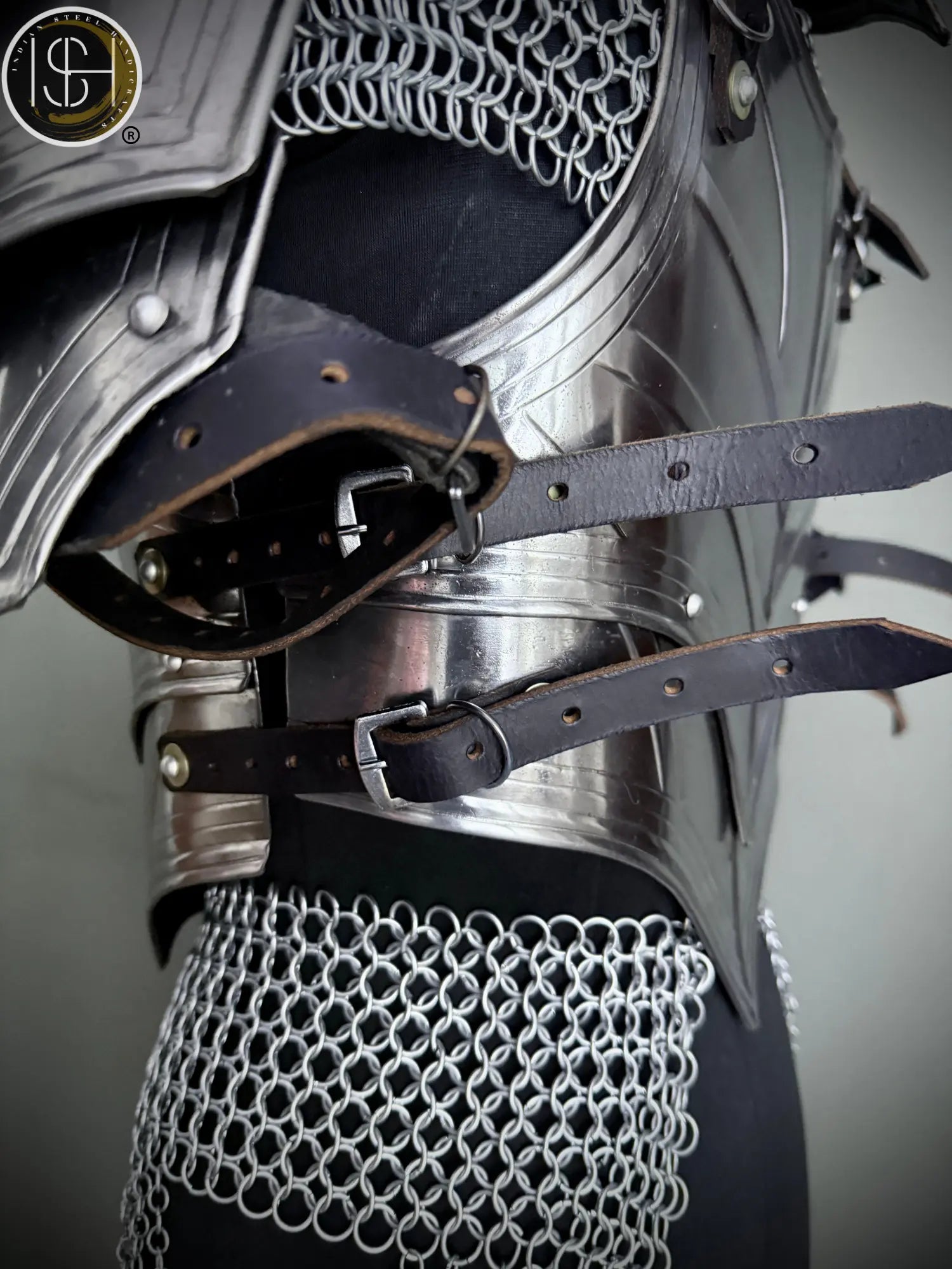Women’s Medieval Cuirass Armor ✨🛡️ — Authentic Steel Costume for LARP & Cosplay✨🛡️ ISH Collection