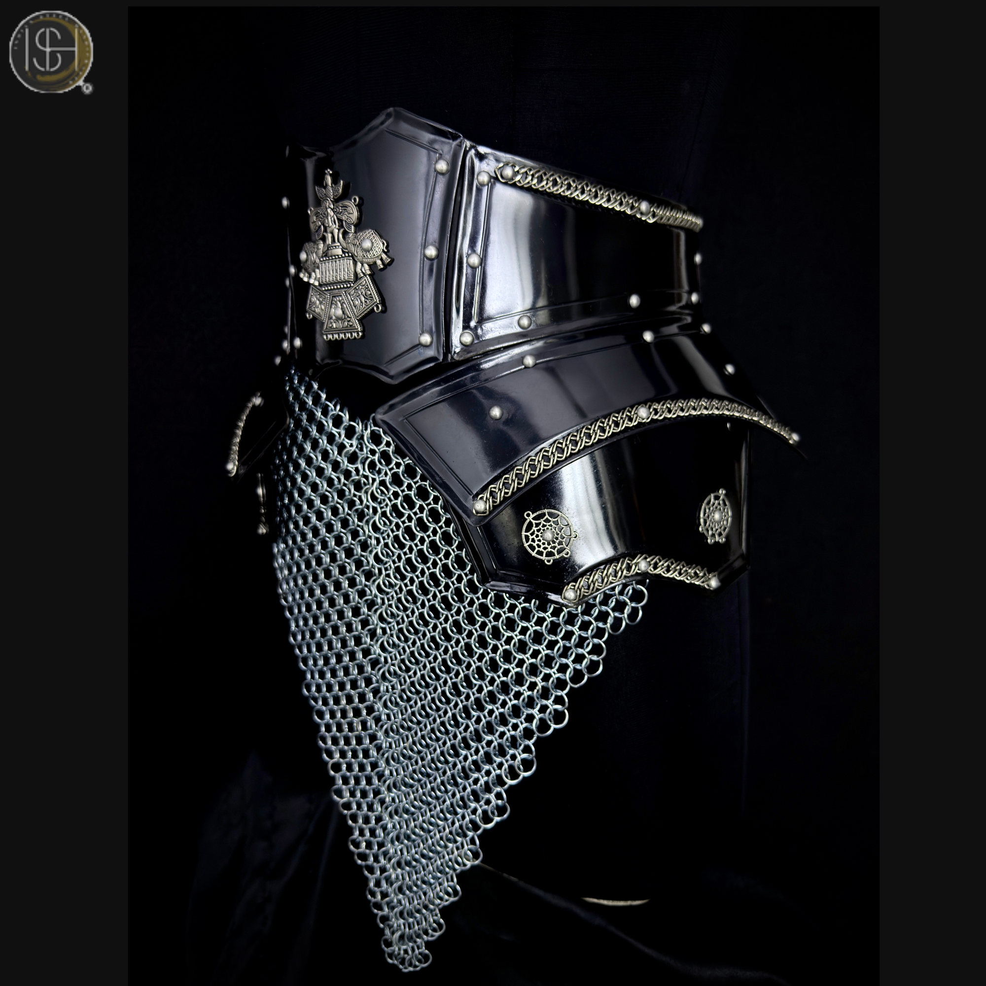 Women's Medieval Black Steel Armor Set with Chainmail Shoulders – Female Knight Costume, LARP Warrior Armor, Renaissance Battle Gear, Fantasy Cosplay Outfit