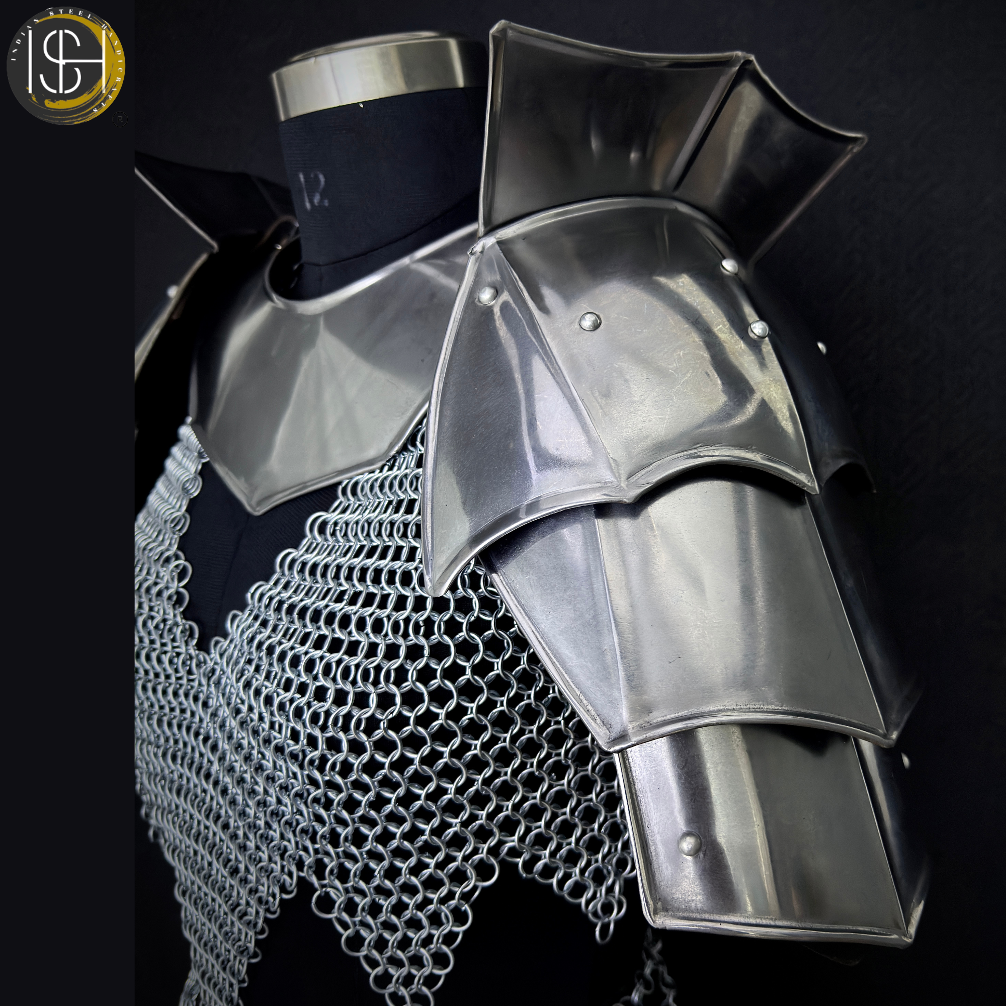 Handcrafted Medieval Steel Chainmail Armor Set – Includes Gorget, Pauldrons, Arm Guards & Leg Protection for Warrior Costumes
