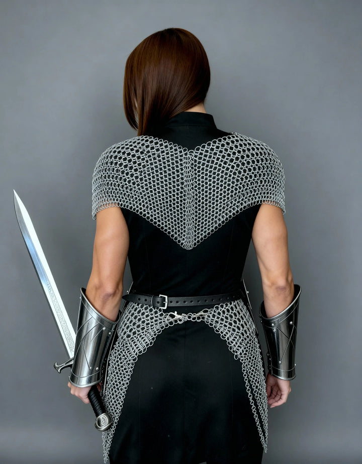 Silver Chainmail Cape Armor – Warrior Queen Edition OathboundSteel