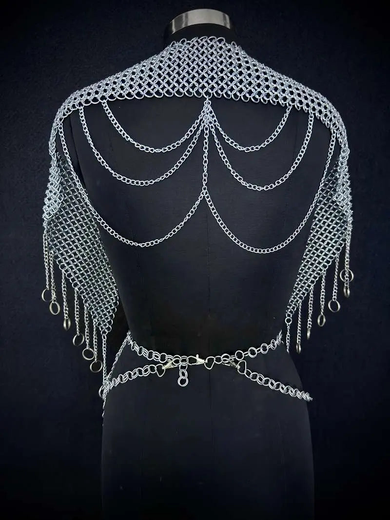 Medieval Women’s Armor Set – Steel Cuirass, Chainmail & Arm Guards for LARP Cosplay Medieval Armory