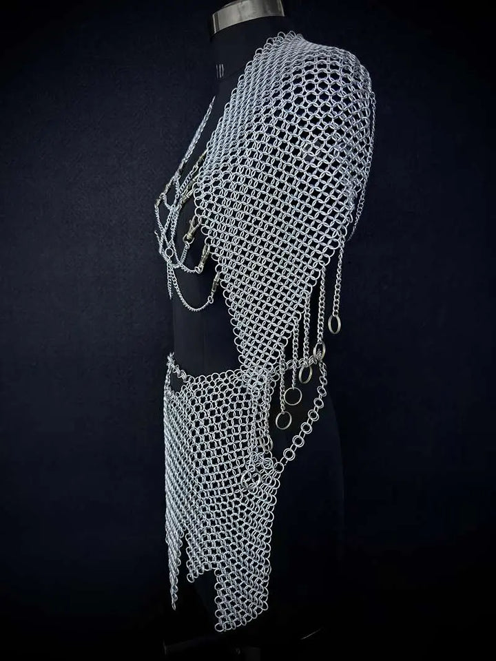 Medieval Women’s Armor Set – Steel Cuirass, Chainmail & Arm Guards for LARP Cosplay Medieval Armory