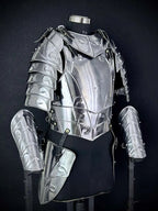 Medieval Knight Full Plate Armor Set – Engraved Steel Cuirass & Pauldrons for LARP Cosplay Medieval Armory