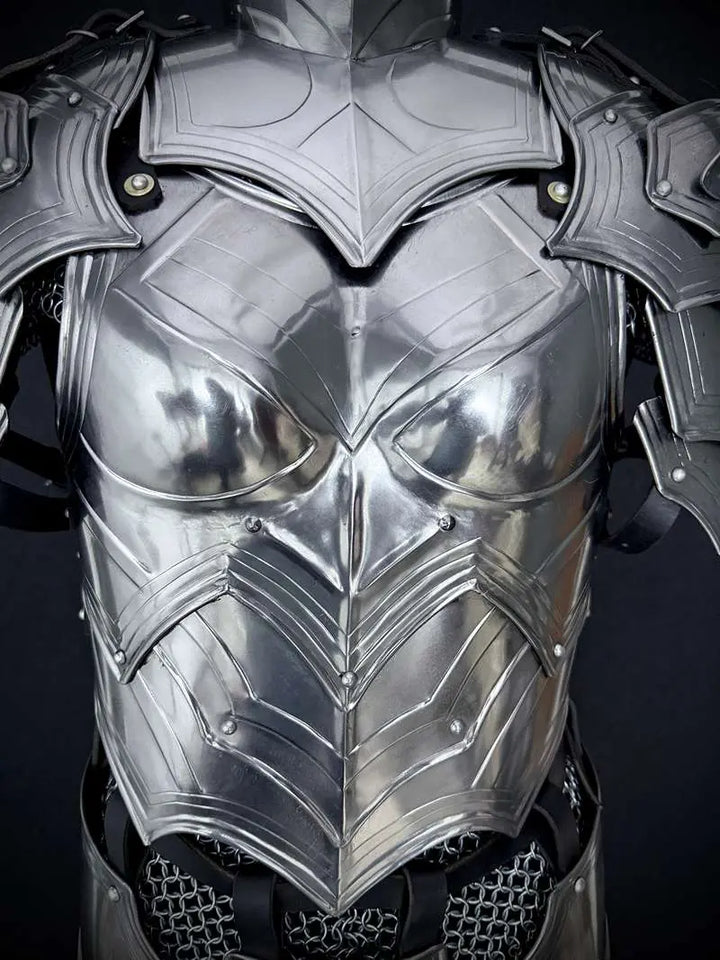 Handcrafted Women’s Medieval Knight Armor Set – Plate & Chainmail for LARP Cosplay Medieval Armory