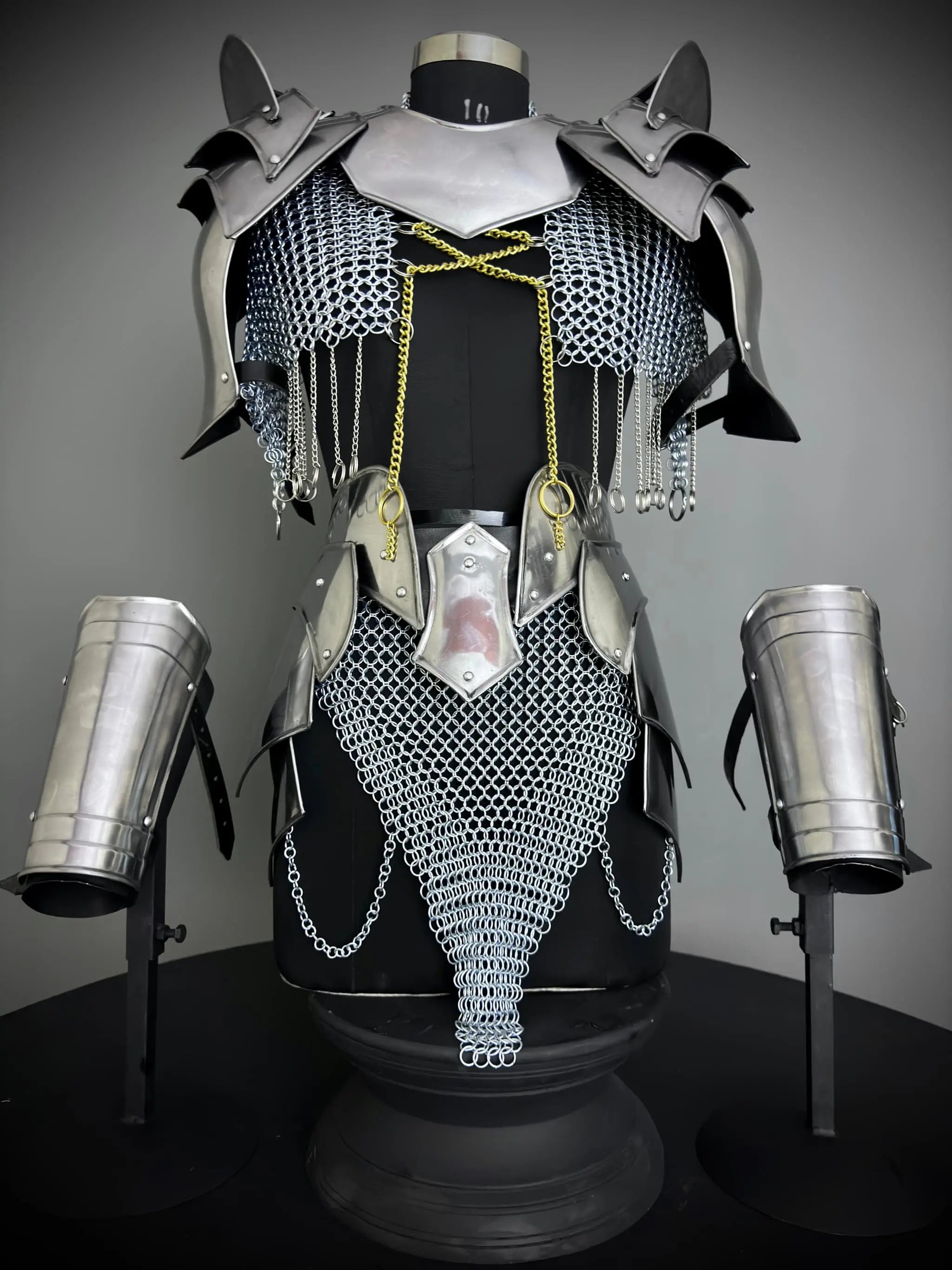 Elite Medieval Armor Set for Women – Hand-Forged Chainmail & Steel Cuirass | LARP, Fantasy & SCA Combat-Ready Costume ISH Collection
