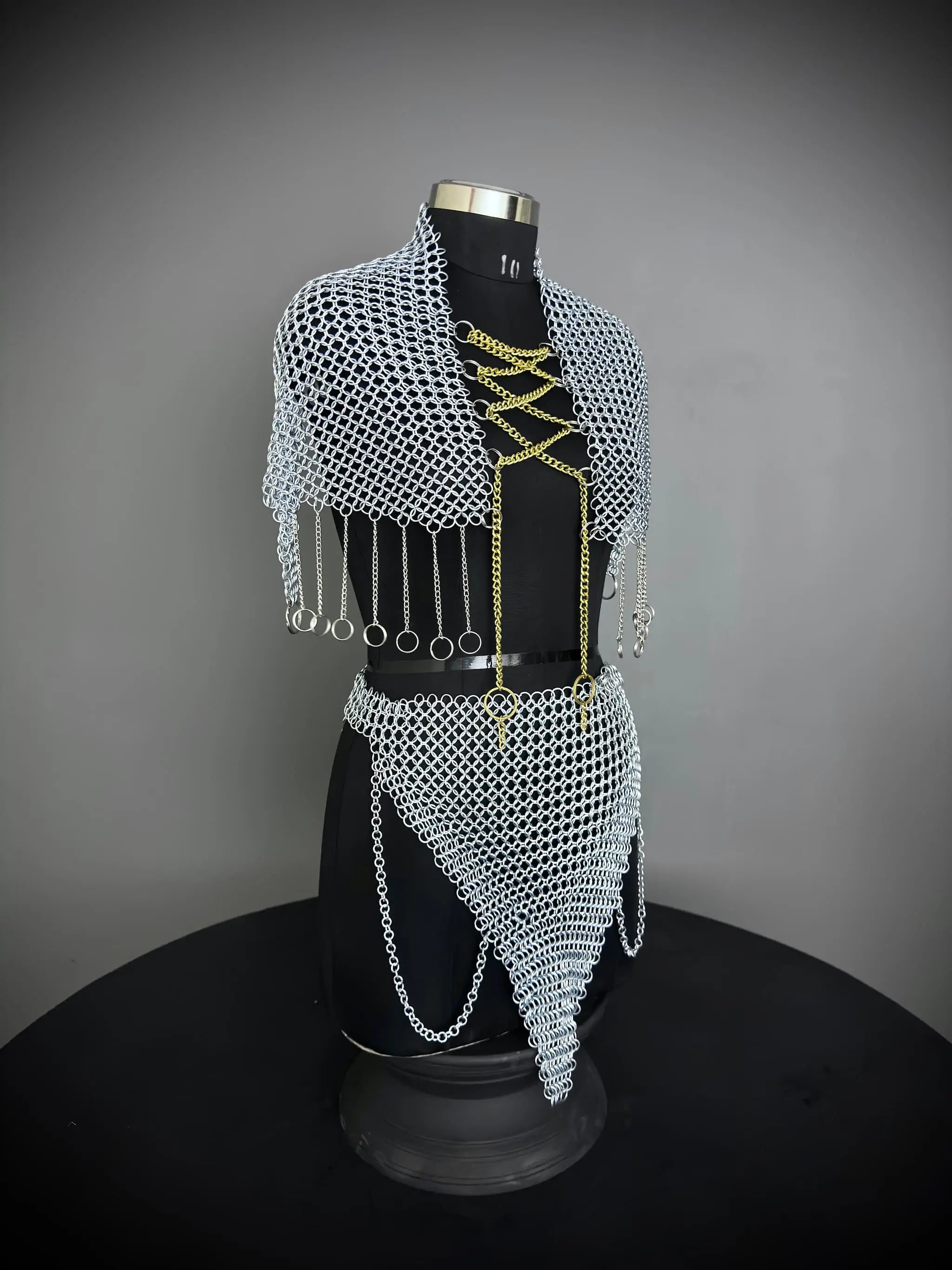 Elite Medieval Armor Set for Women – Hand-Forged Chainmail & Steel Cuirass | LARP, Fantasy & SCA Combat-Ready Costume ISH Collection