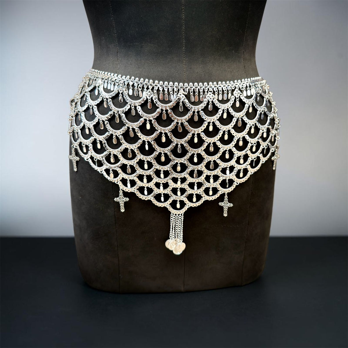 ⚔️ Women's Silver Chainmail Armor Set 🛡️ | Handmade Chainmail Top, Skirt & Armor Belt | Medieval Fantasy Cosplay | LARP Costume | Renaissance Fair Warrior Outfit
