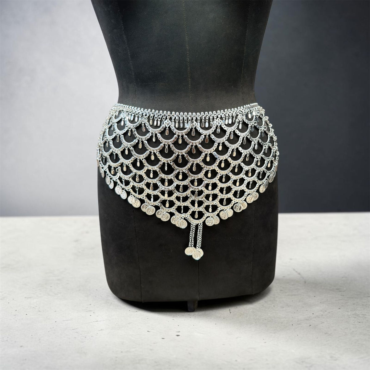 ⚔️ Women's Silver Chainmail Armor Set 🛡️ | Handmade Chainmail Top, Skirt & Armor Belt | Medieval Fantasy Cosplay | LARP Costume | Renaissance Fair Warrior Outfit
