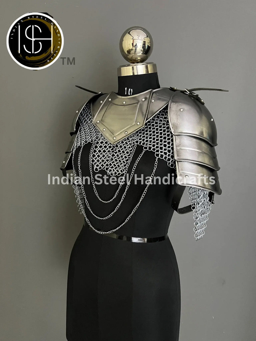 Female Knight Steel Armor: Gorget, Pouldron & Chainmail - LARP Cosplay
