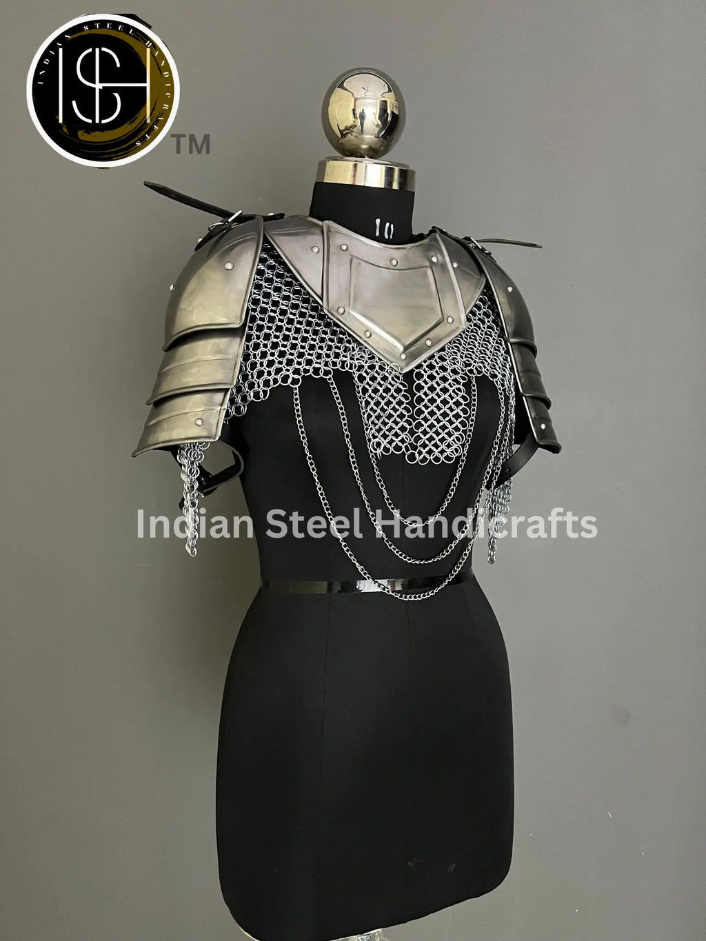 Female Knight Steel Armor: Gorget, Pouldron & Chainmail - LARP Cosplay