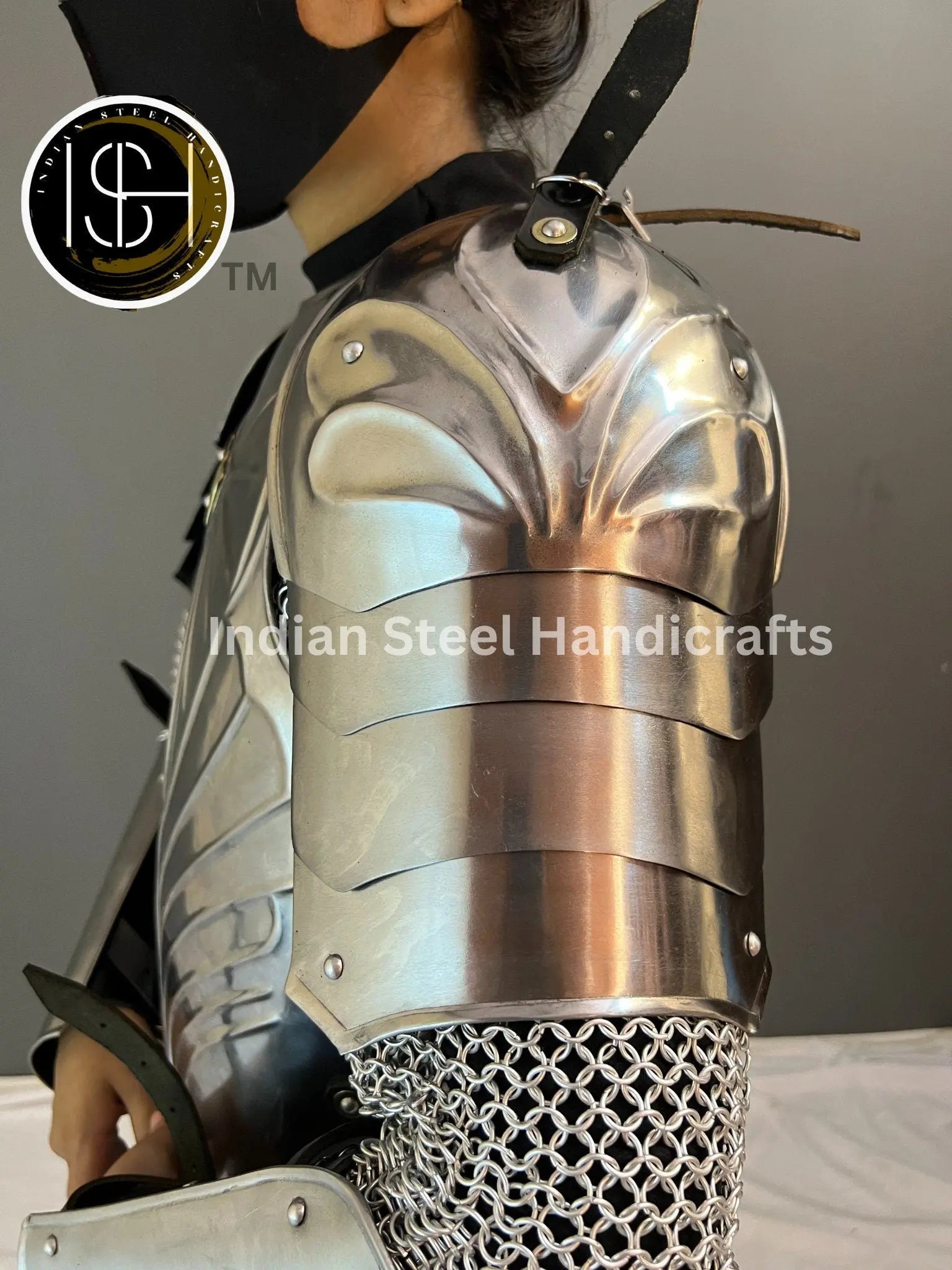 Steel Ring of Power Armor: Female Fantasy Costume, LARP Cosplay