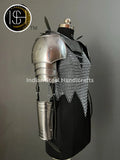 Female Knight Steel Armor: Gorget & Pouldron, Chainmail - LARP Cosplay