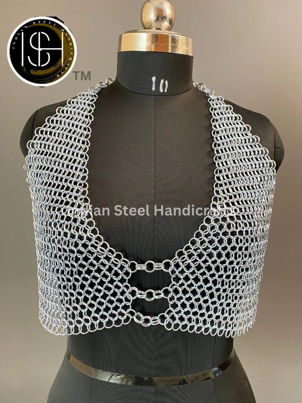 Knight Brave Female Armor, Gorget Pouldron Armor, Chaianmail Armor,Cosplay Armor, Sca Armor, Larp Armor, Gifts for Women. ISH Collection