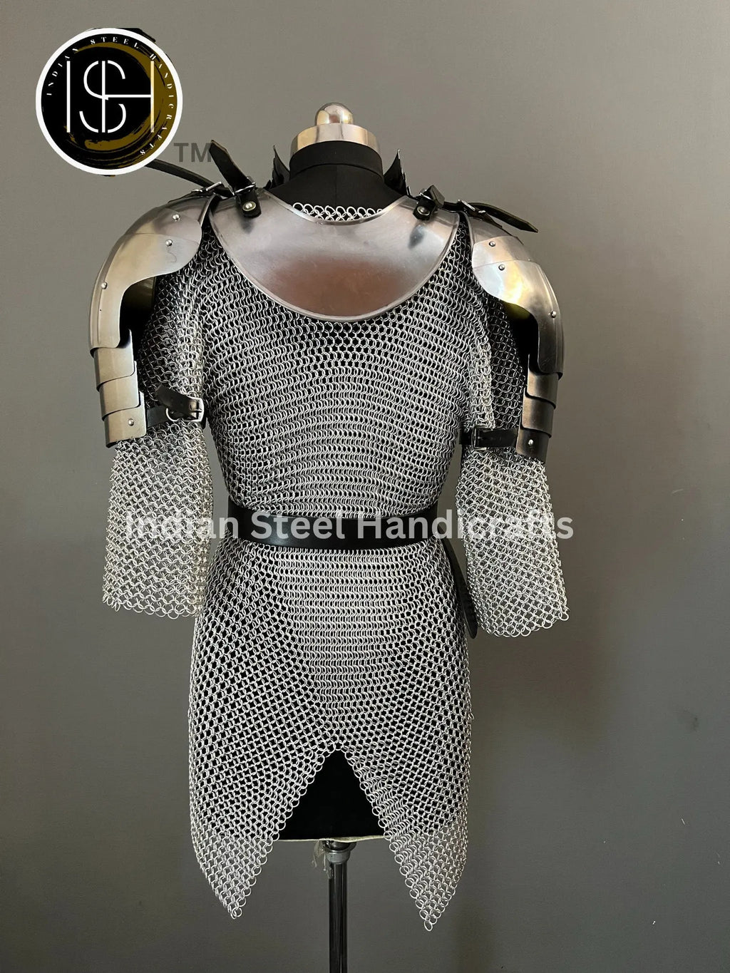 Female Knight Steel Chainmail Armor: Gorget & Pouldron Set, LARP SCA Cosplay