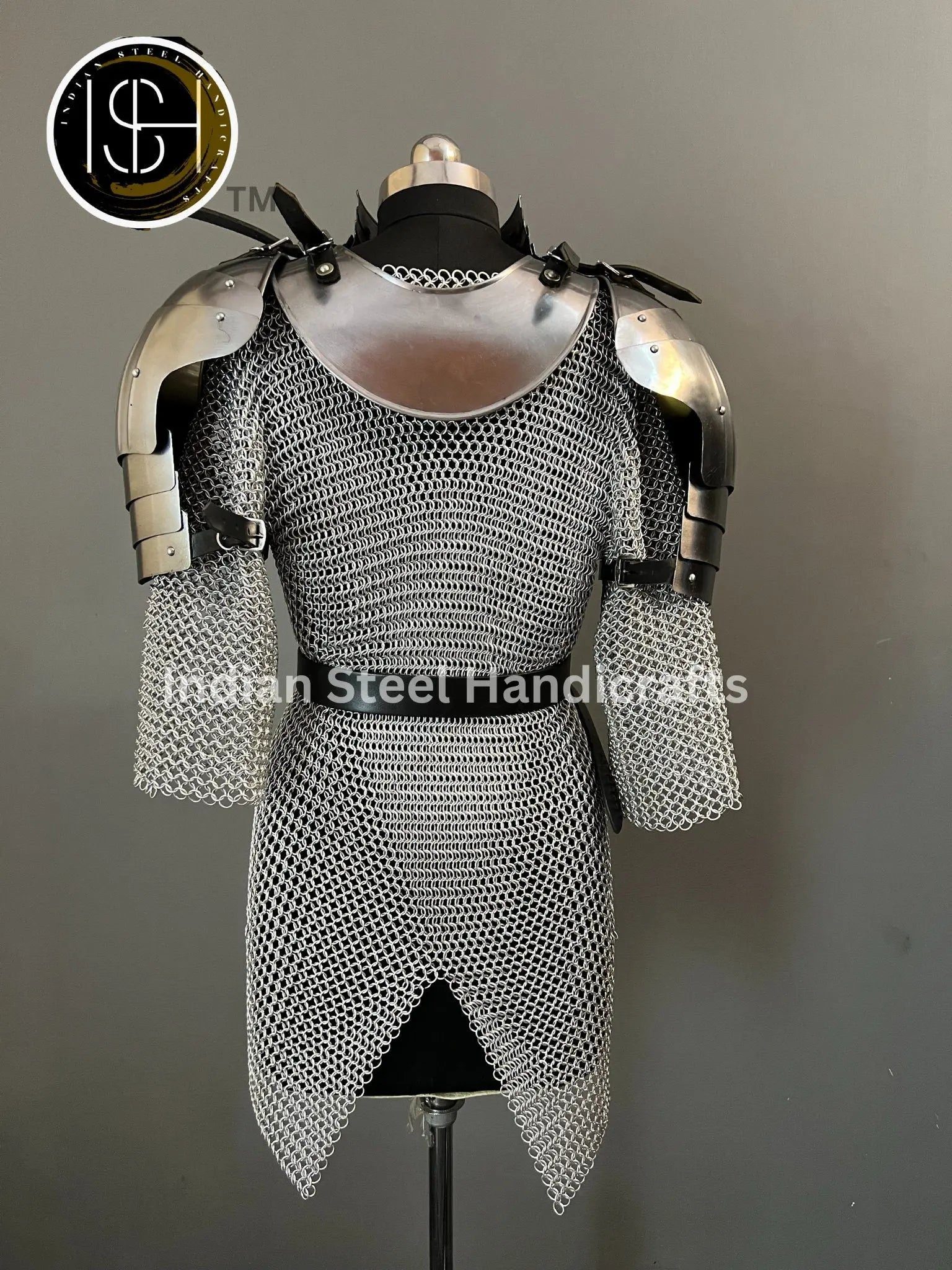 Female Knight Steel Chainmail Armor: Gorget & Pouldron Set, LARP SCA Cosplay