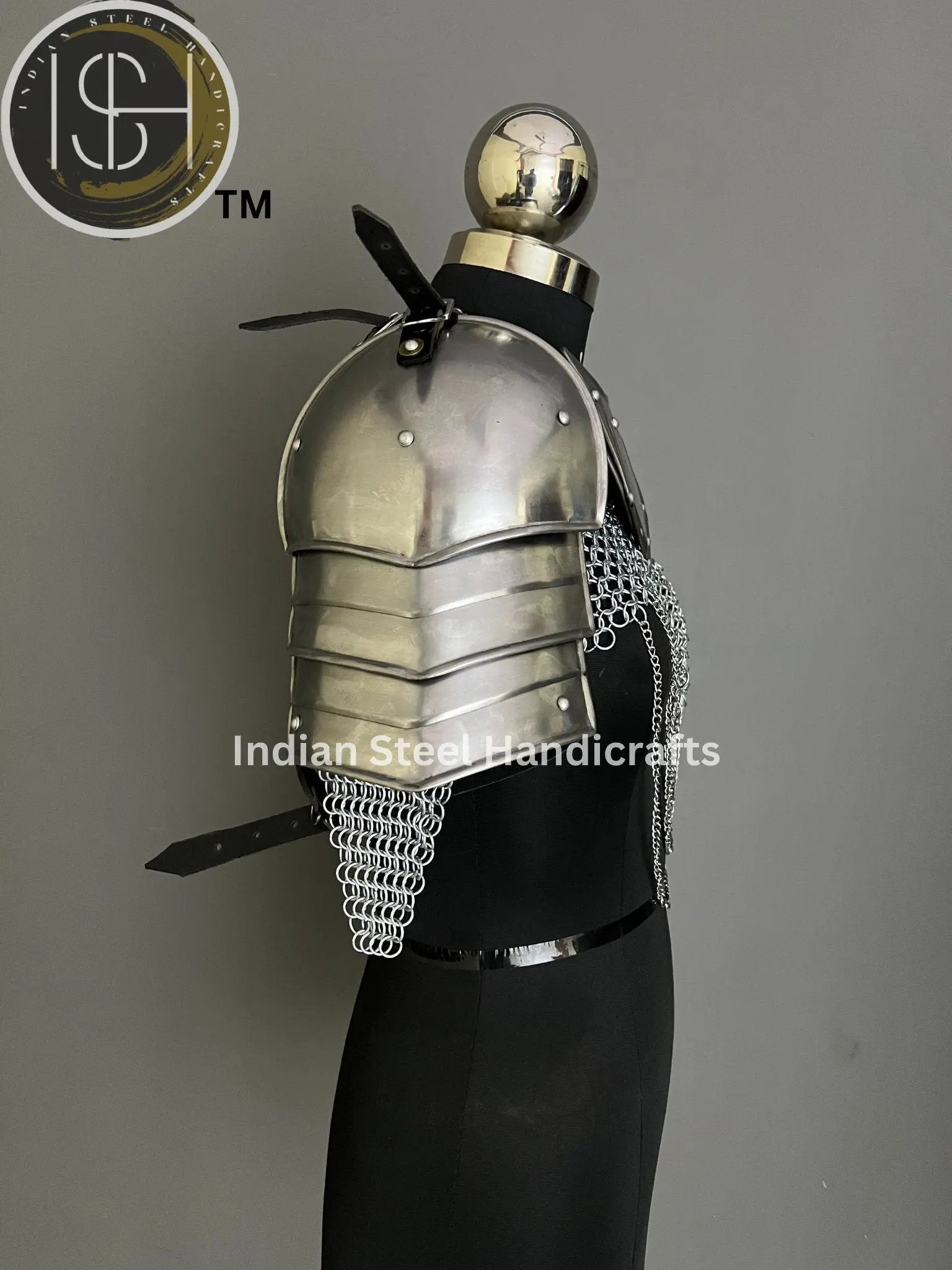Female Knight Steel Armor: Gorget & Pouldron, Chainmail Top - LARP Cosplay