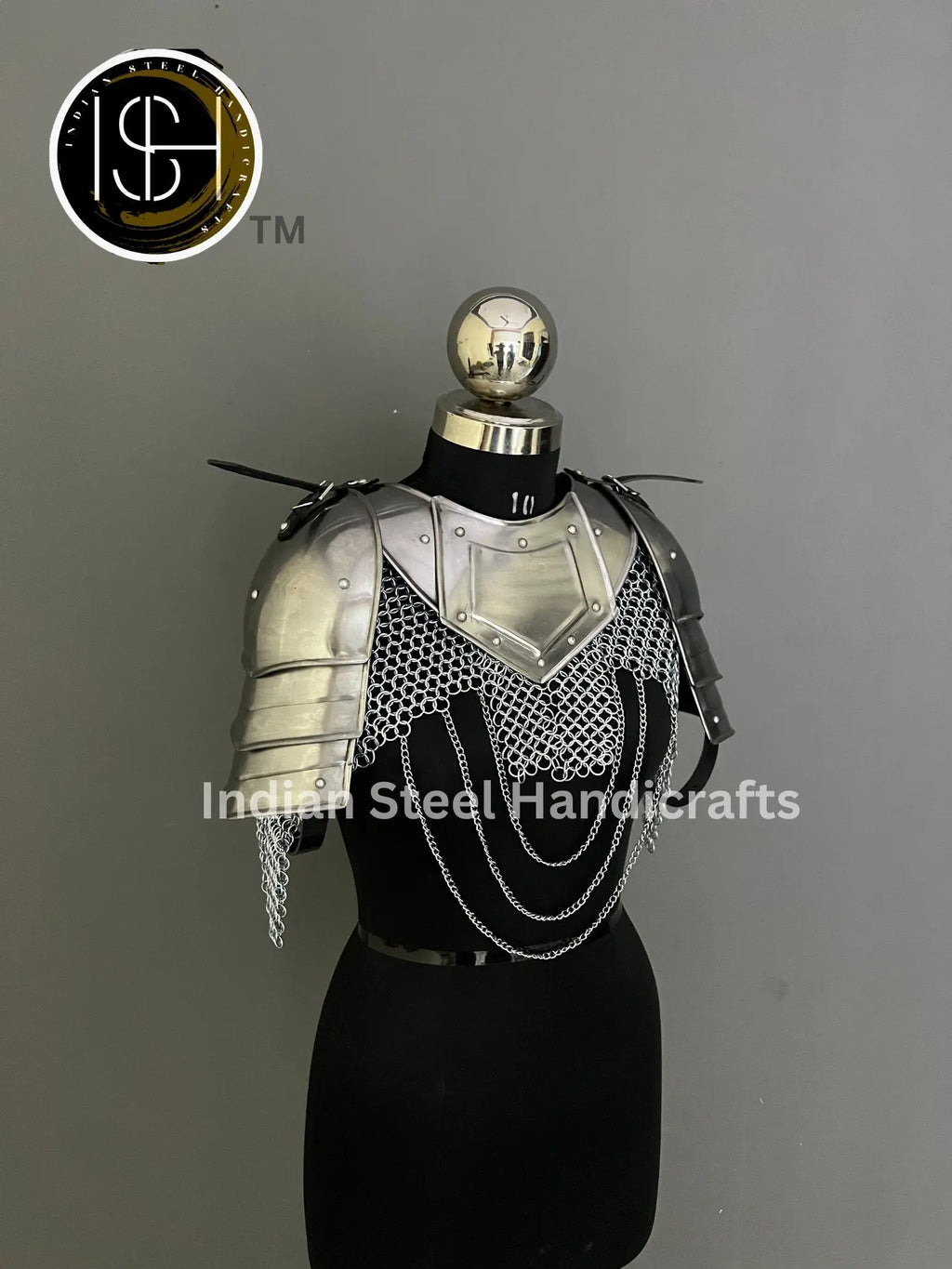Female Knight Steel Armor: Gorget, Pouldron & Chainmail - LARP Cosplay