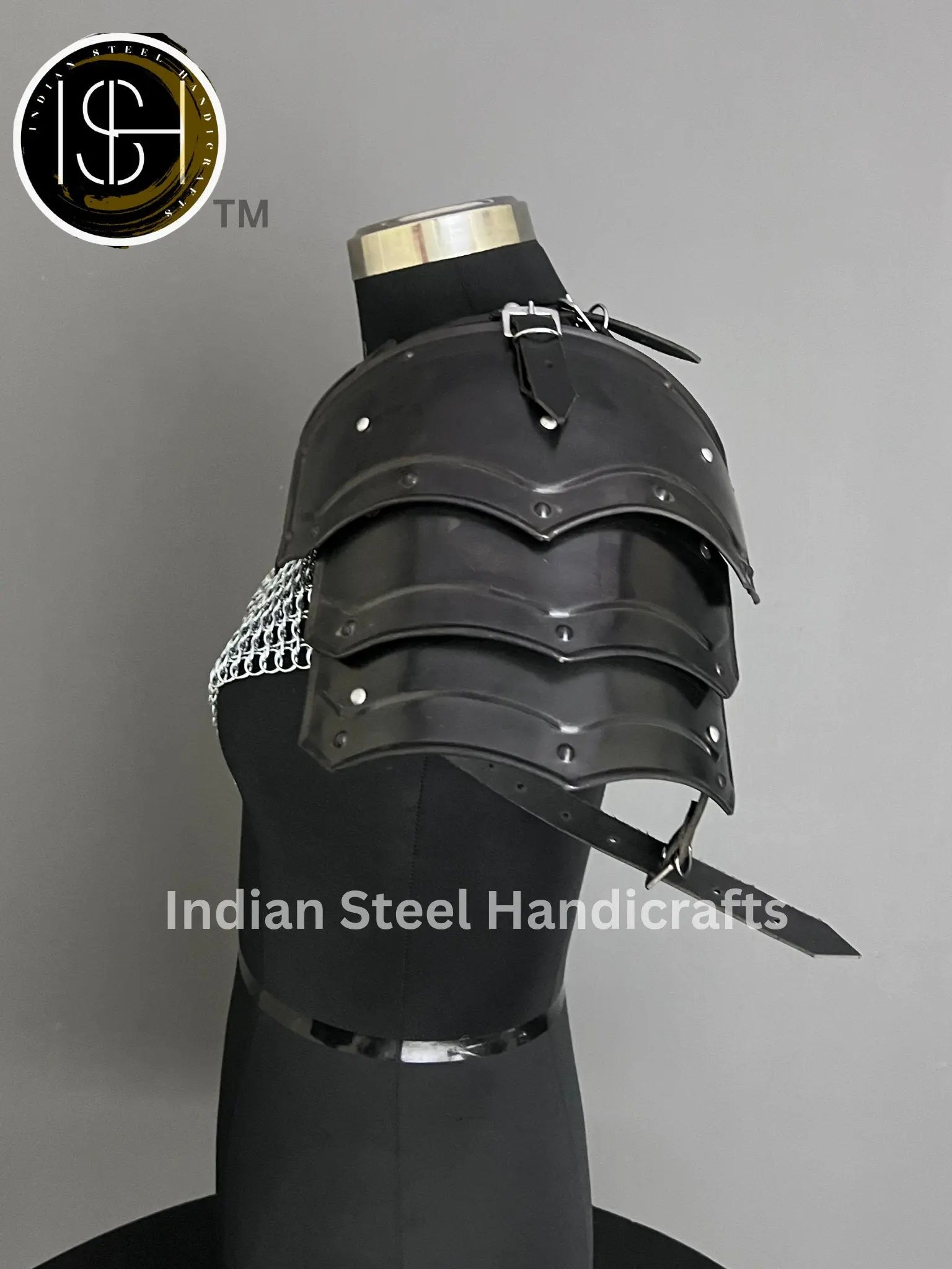 Female Knight Armor: Steel Gorget & Pouldron, Chainmail Top - LARP Cosplay