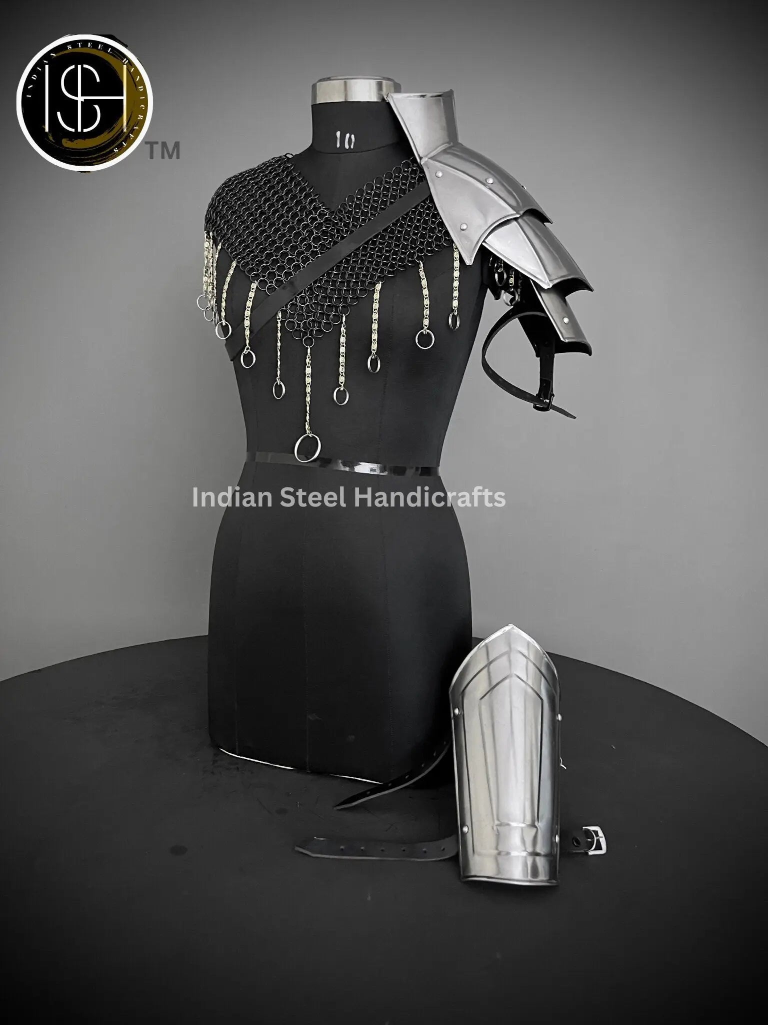 Medieval Knight Steel Shoulder & Bracer Armor: LARP Cosplay