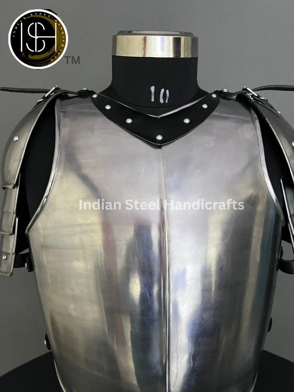 Medieval Lady Knight Armor: Steel Female Cosplay LARP Costume