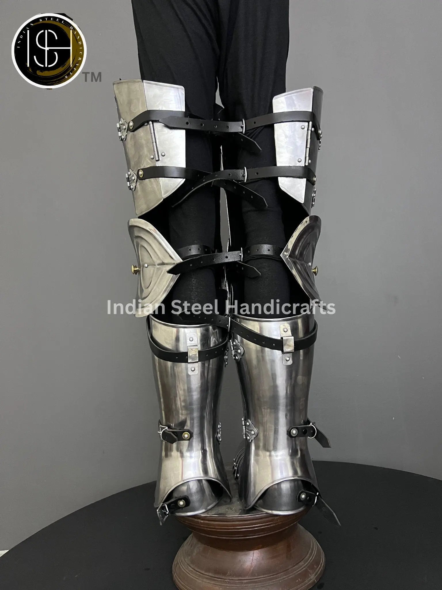 Medieval Knight leg Guard Armor, Sabatone Armor, Larp Armor, functional Armor, Sca, Cosplay, Larp, ISH Collection
