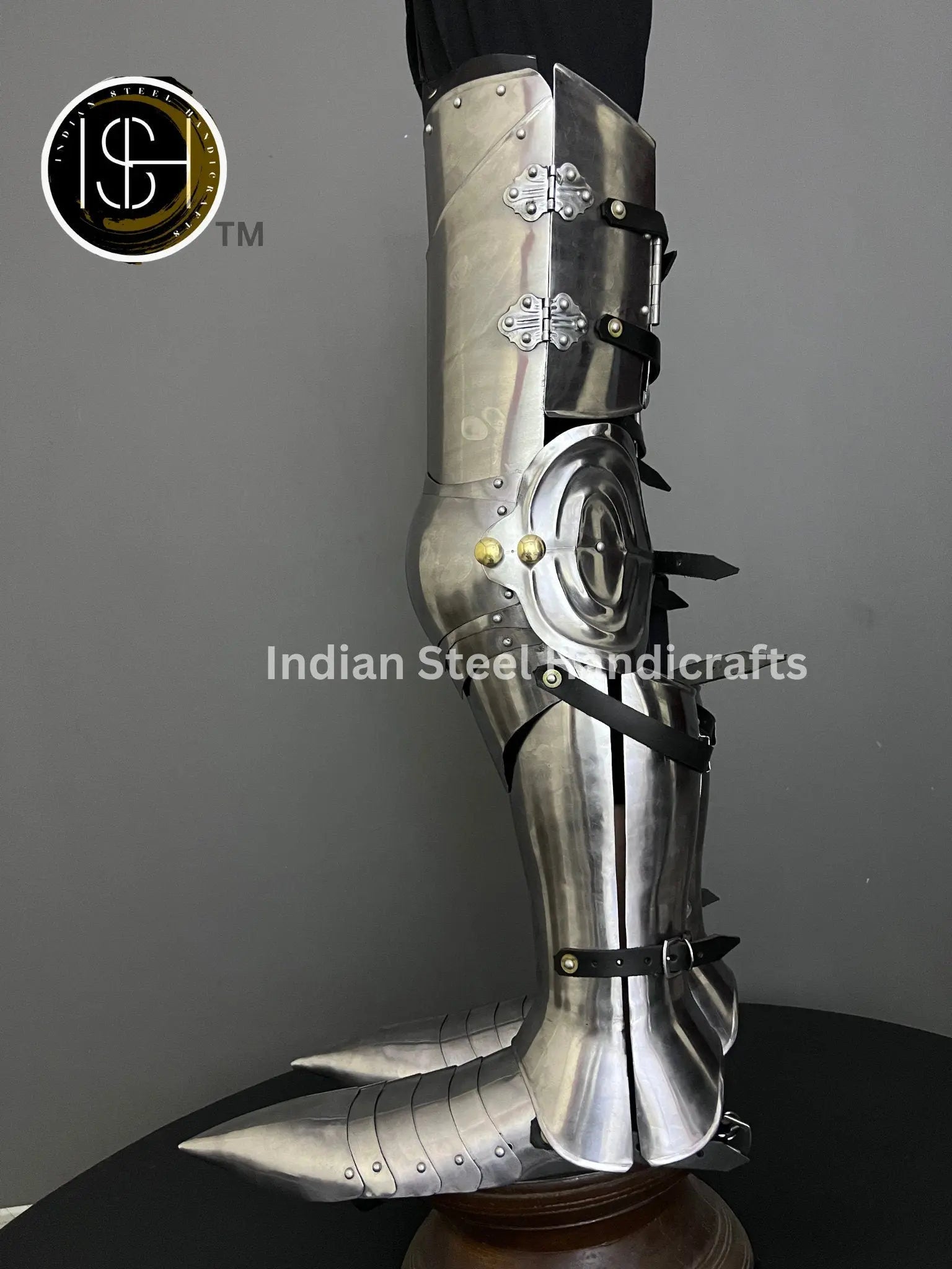 Medieval Knight leg Guard Armor, Sabatone Armor, Larp Armor, functional Armor, Sca, Cosplay, Larp, ISH Collection