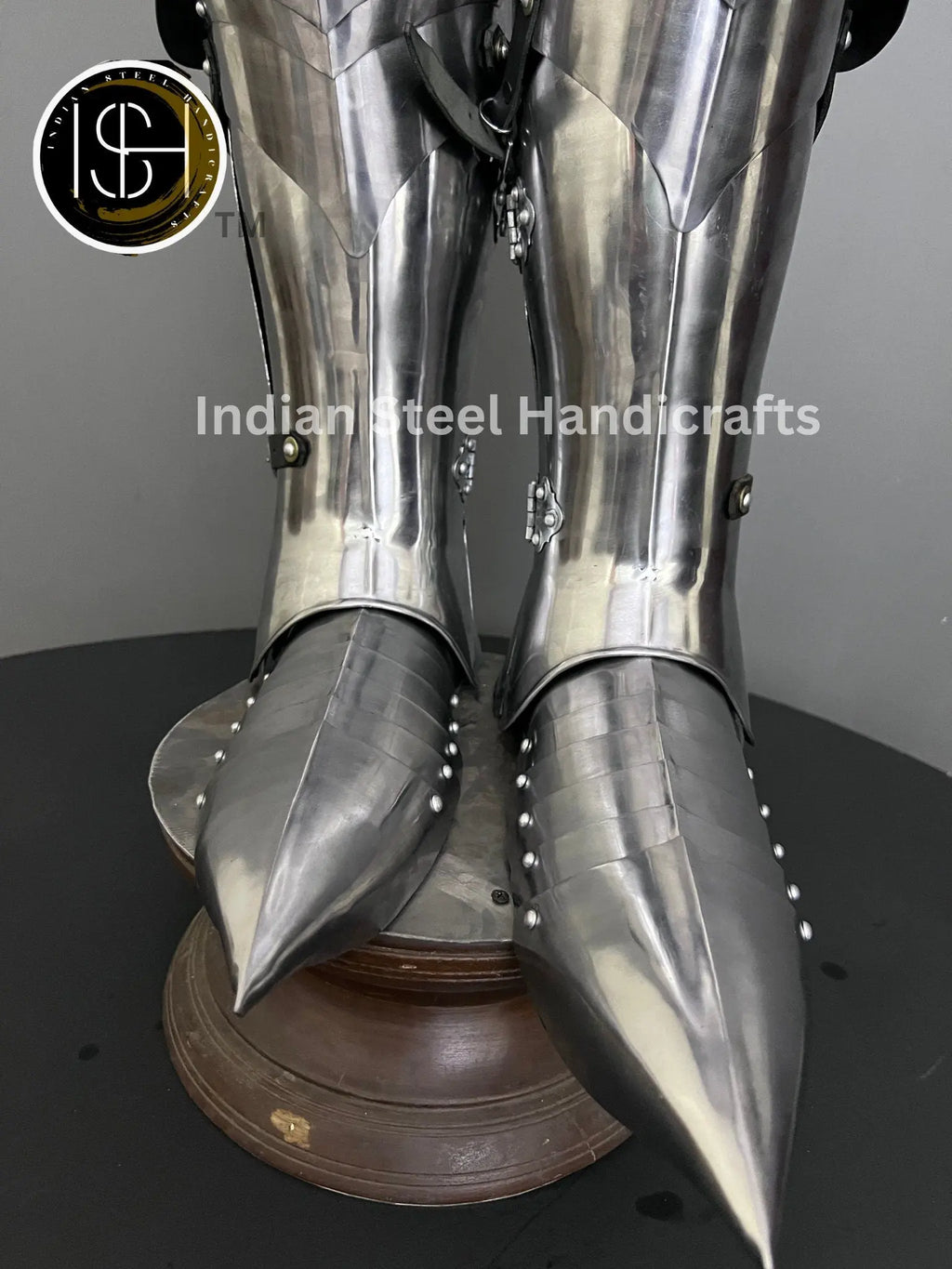 Medieval Knight leg Guard Armor, Sabatone Armor, Larp Armor, functional Armor, Sca, Cosplay, Larp, ISH Collection