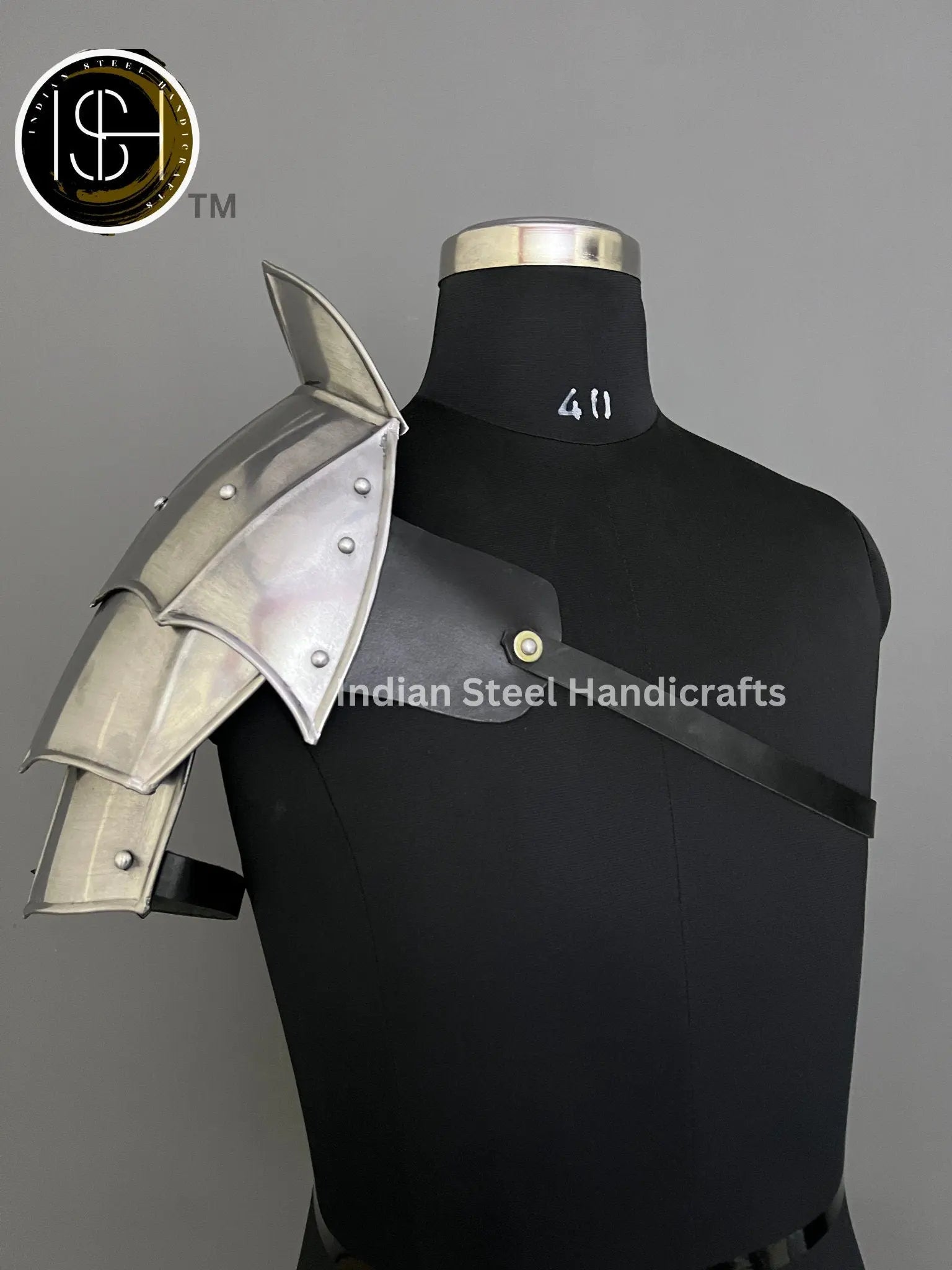 Medieval Knight Pauldron, LARP Armor, Cosplay Armor, Warrior Armour, Sca PAULDRON,  Gift items ISH Collection