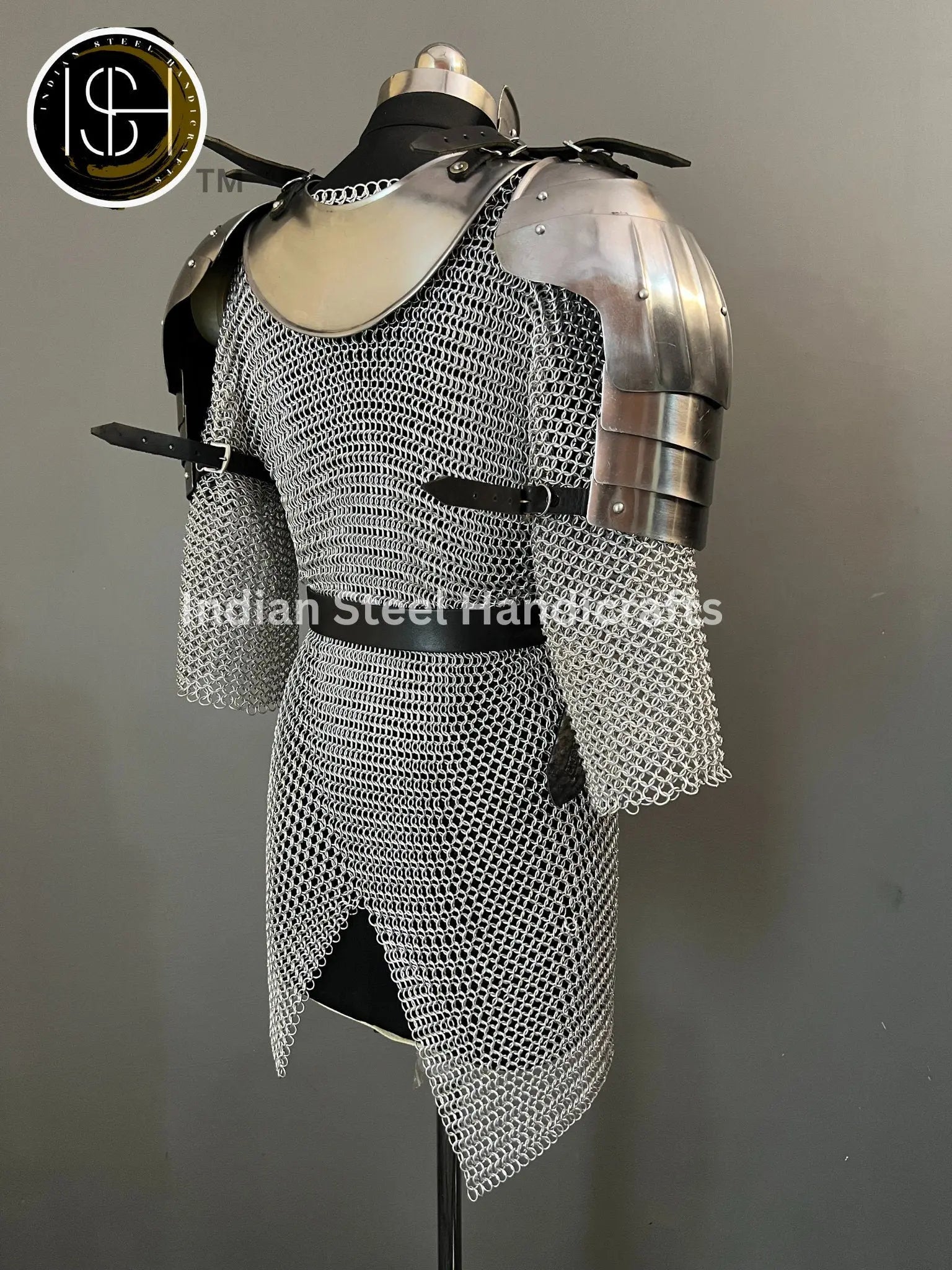 Knight Brave Female Armor, Gorget Pouldron Armor, Chaianmail Armor,Cosplay Armor, Sca Armor, Larp Armor, Gifts for Women. ISH Collection