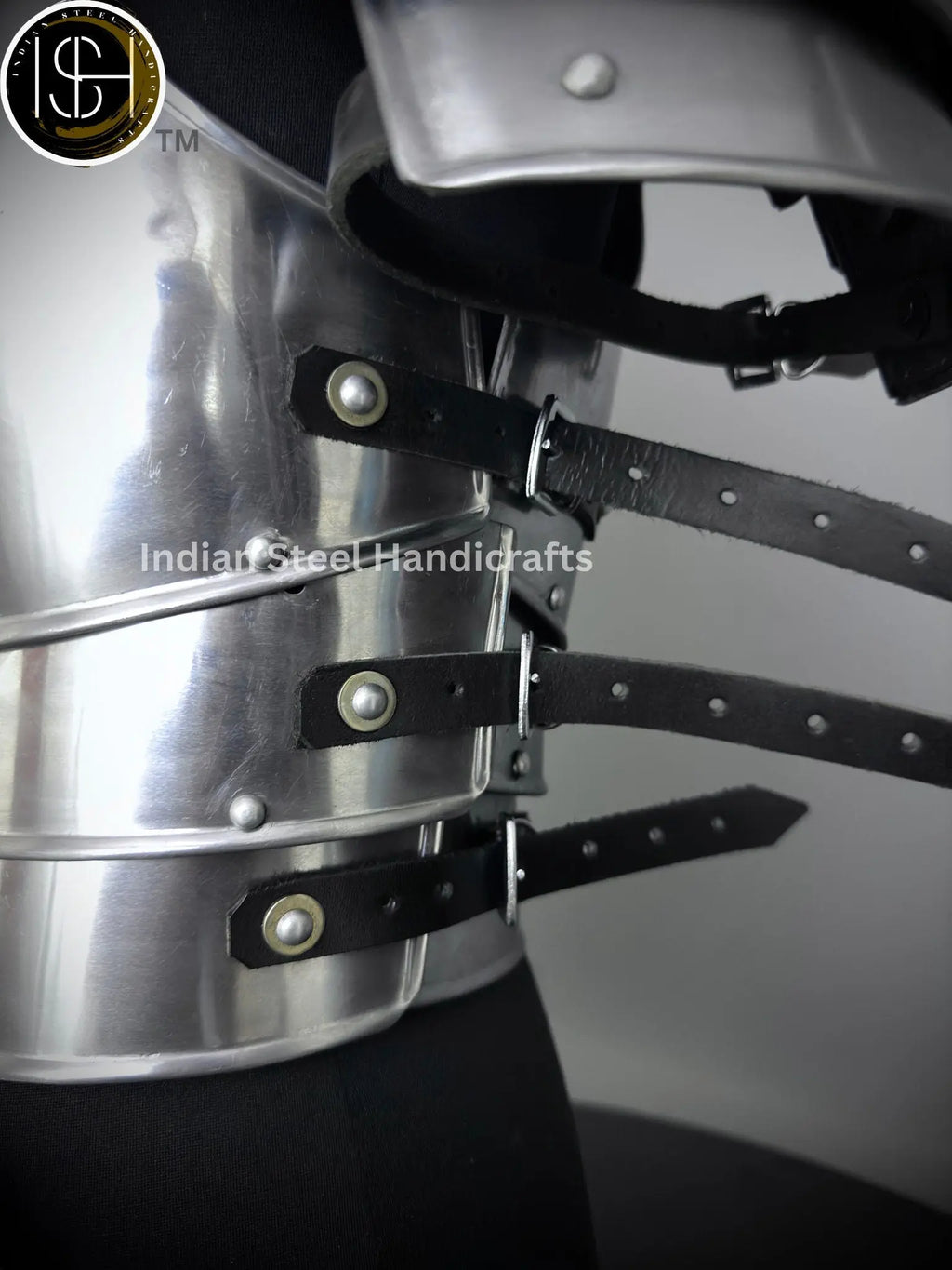 Steel Lady Knight Armor: Medieval LARP Cosplay Costume