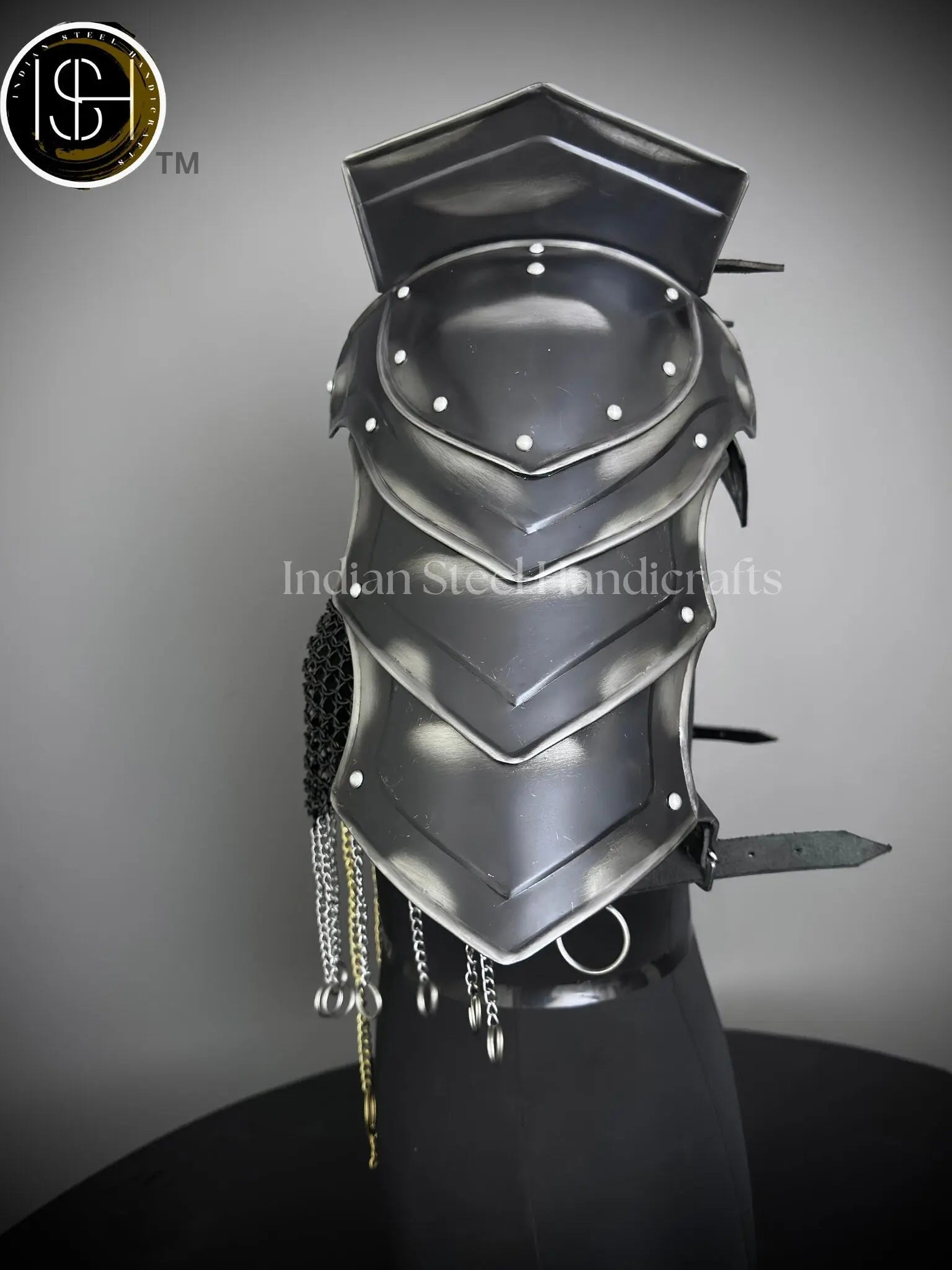 Female Knight Armor: Steel Gorget & Pouldron, Chainmail Top - LARP Cosplay