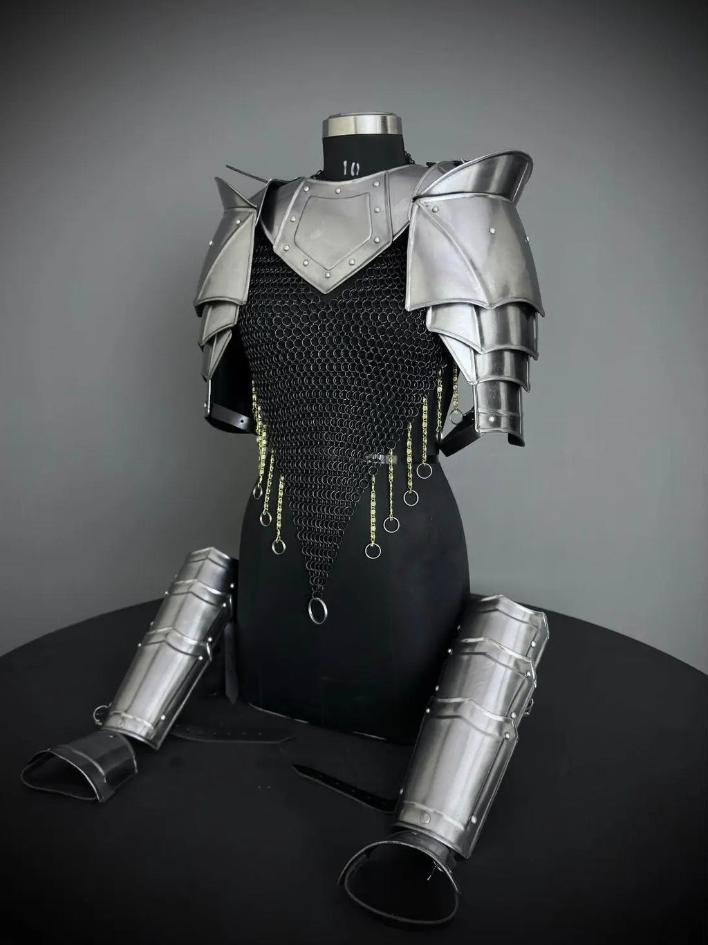 Pouldron armor, gorget armor, shoulder armor, knight armor, larp armor , medieval armor, fantasy armor, gift for her, gift for him, sca armor, cosplay armor, armor for sale, cosplay clothing, chainmale armor, chainmail corset