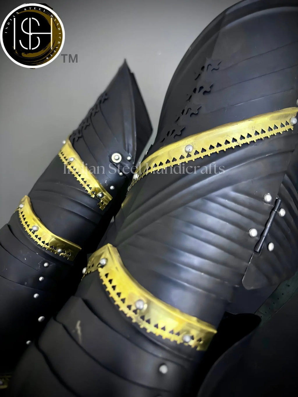 Medieval Knight Thigh Armor, Larp Armor, functional Armor, Leg Armor Sca Armor, Cosplay Armor, Gift item ISH Collection