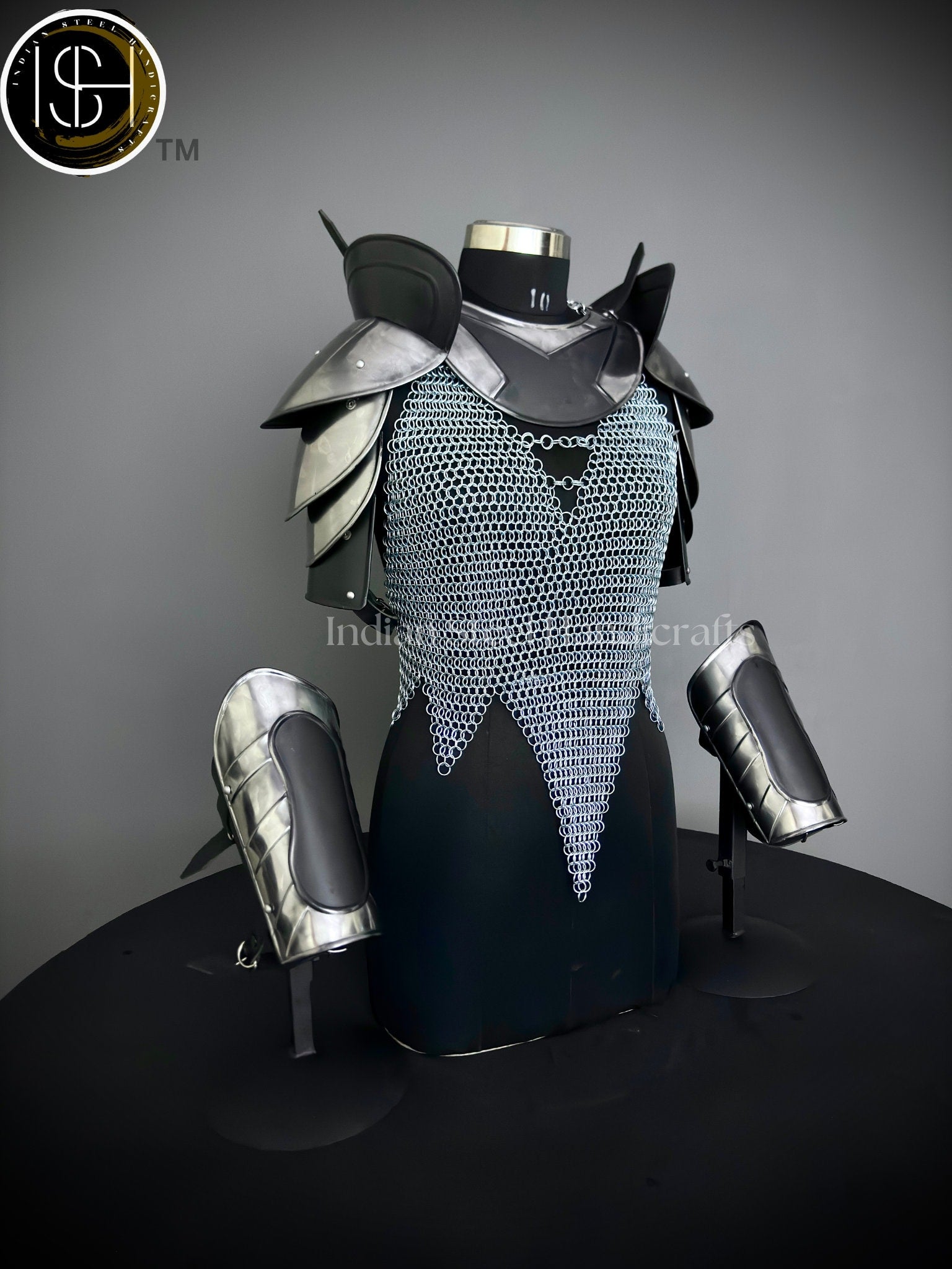 Knight Brave Female Armor, Gorget, Pouldron Armor, Chaianmail Stylish top,Cosplay Armor, SCA Armor, LARP Armor, Gifts for Women.