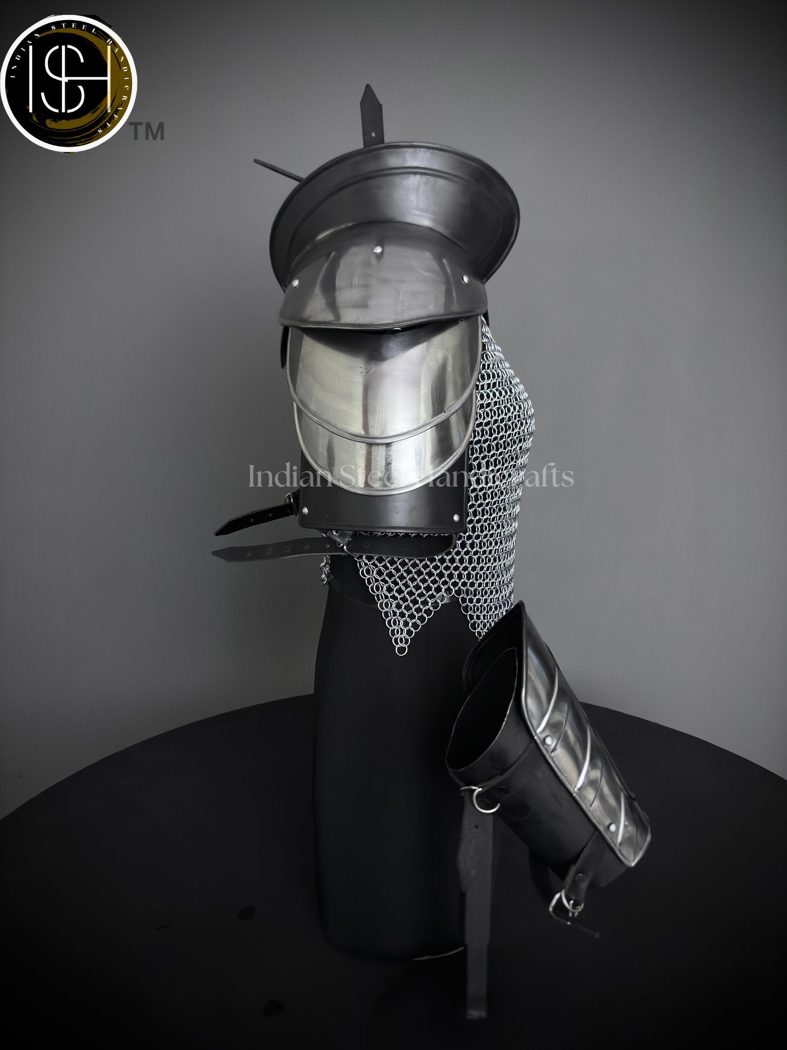 Knight Brave Female Armor, Gorget, Pouldron Armor, Chaianmail Stylish top,Cosplay Armor, SCA Armor, LARP Armor, Gifts for Women.